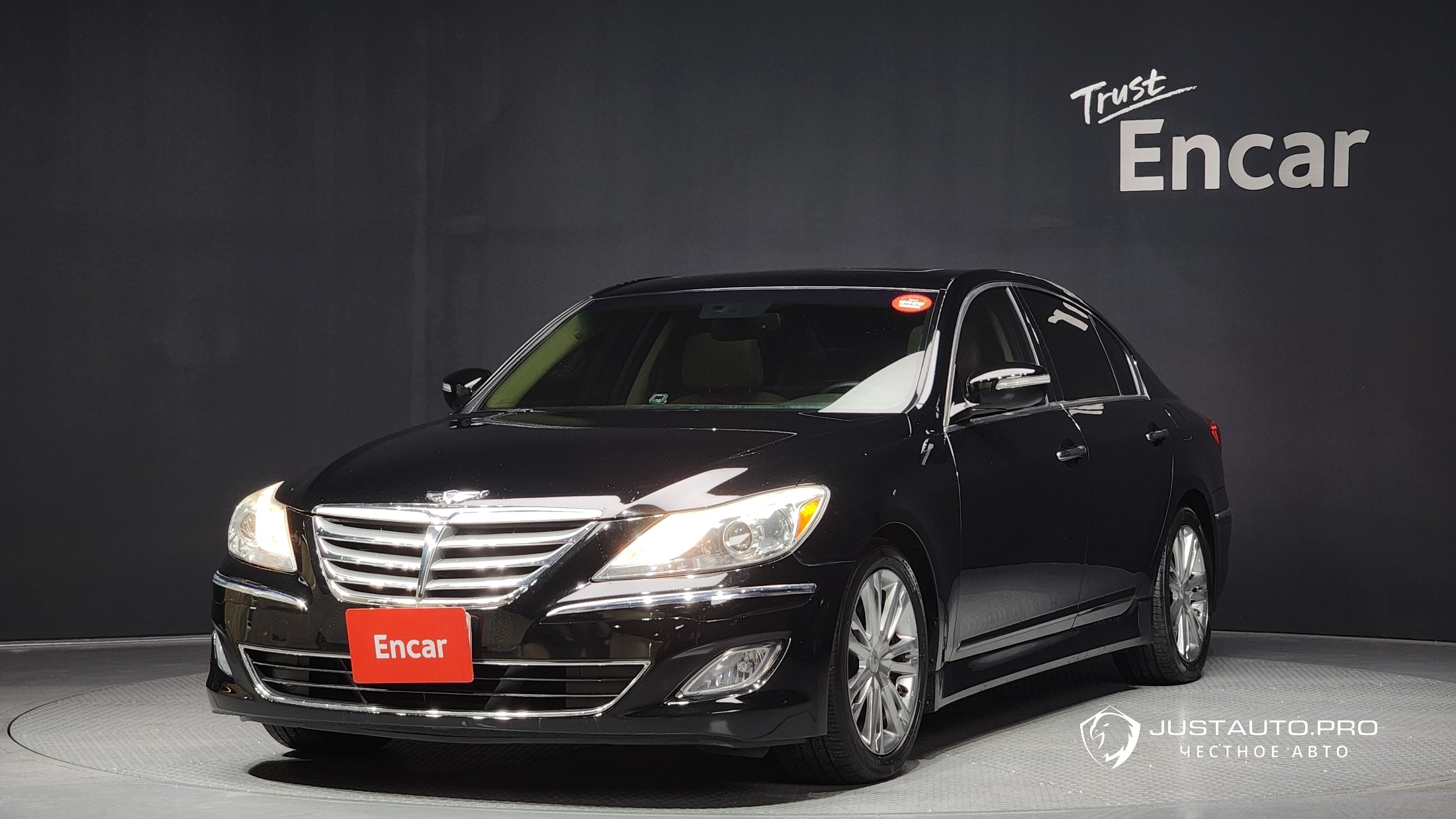 Автомобиль Hyundai Genesis