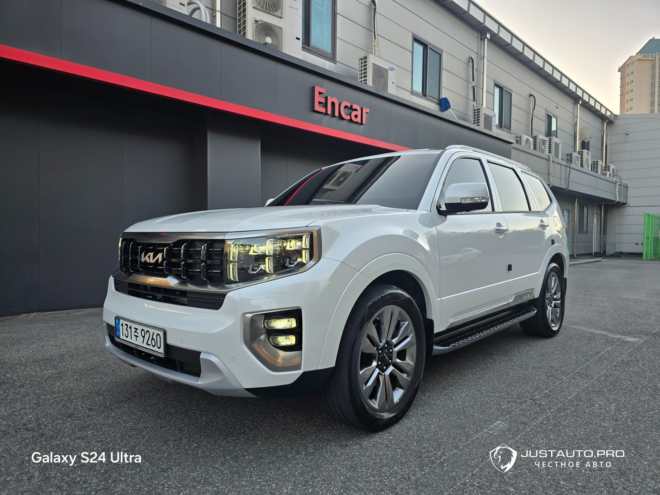 Автомобиль Kia Mohave