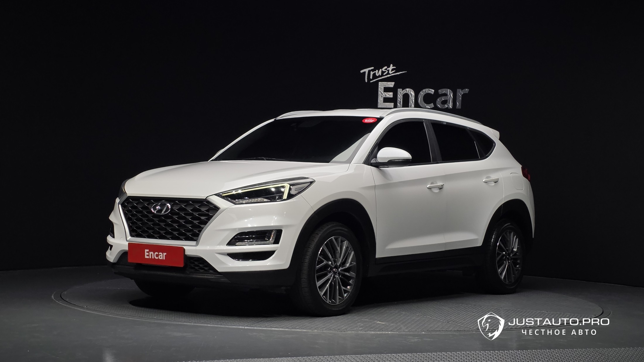 Автомобиль Hyundai Tucson