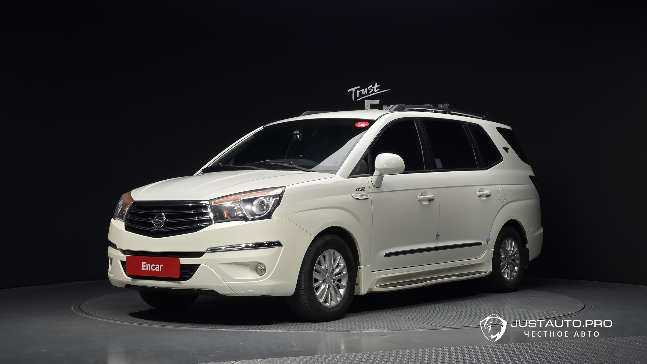 Автомобиль KG_Mobility_Ssangyong KORANDO