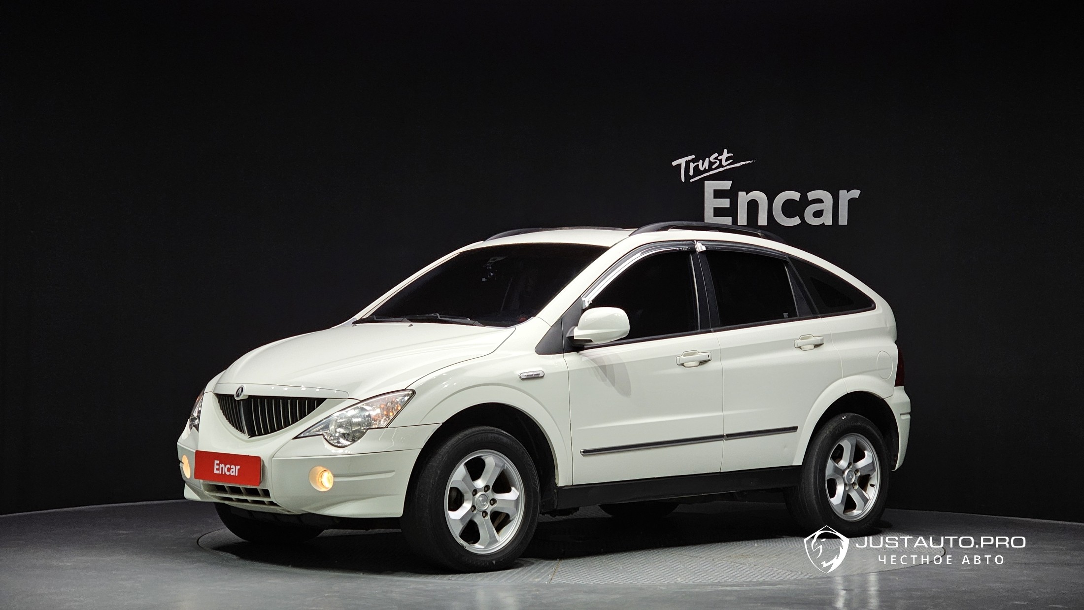 Автомобиль KG_Mobility_Ssangyong Actyon