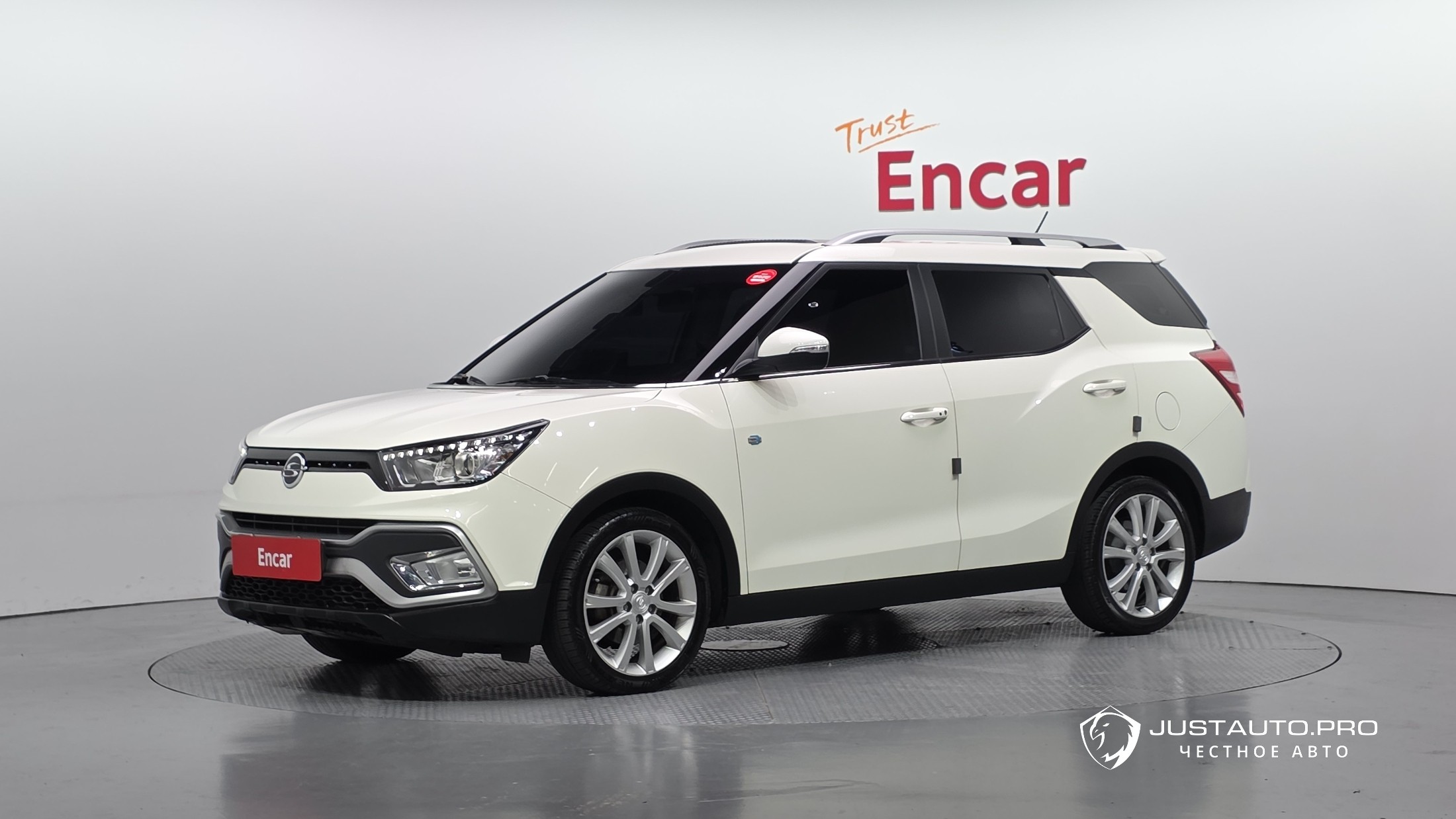 Автомобиль KG_Mobility_Ssangyong TIBOLI