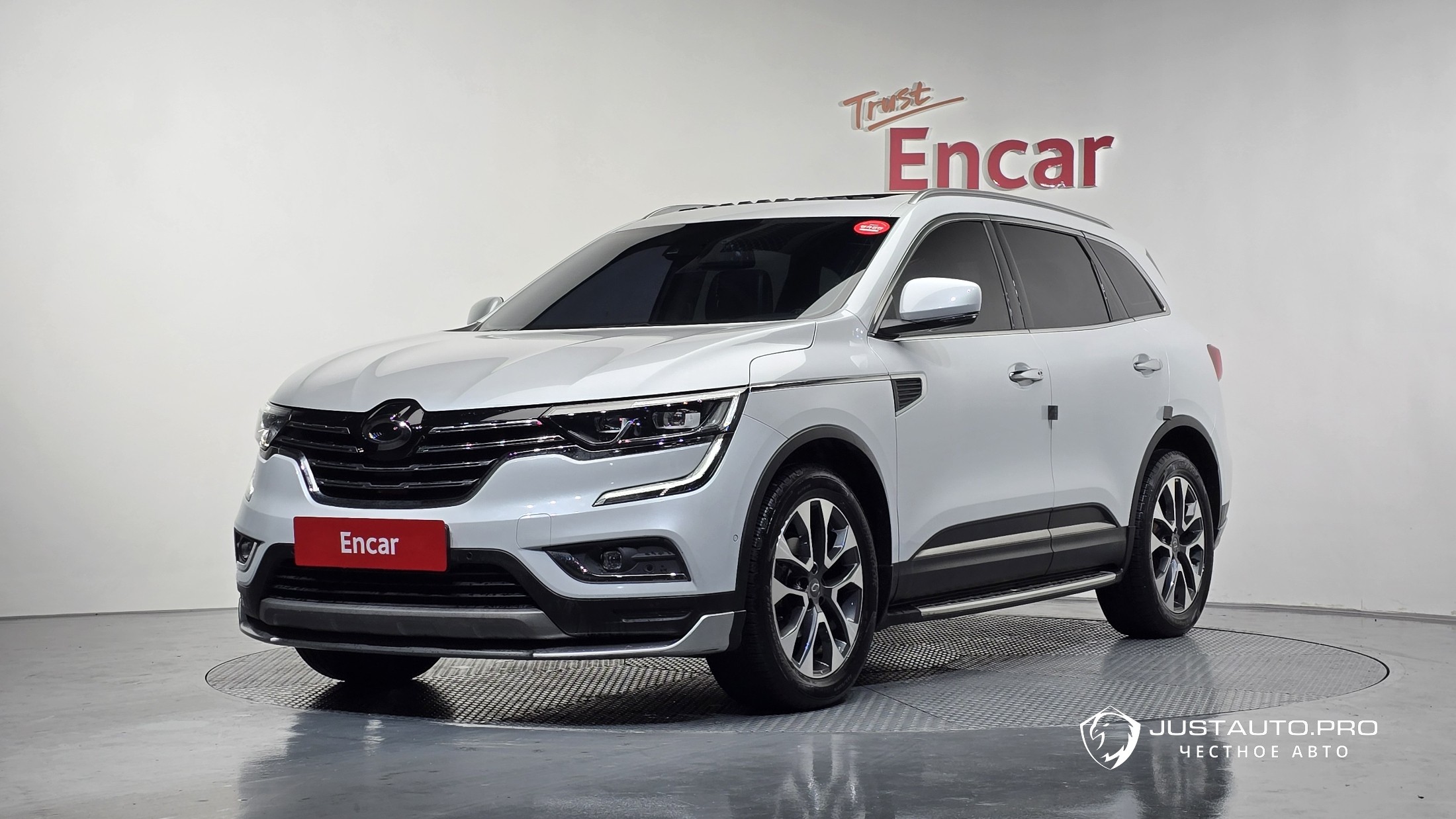 Автомобиль Renault-KoreaSamsung QM6