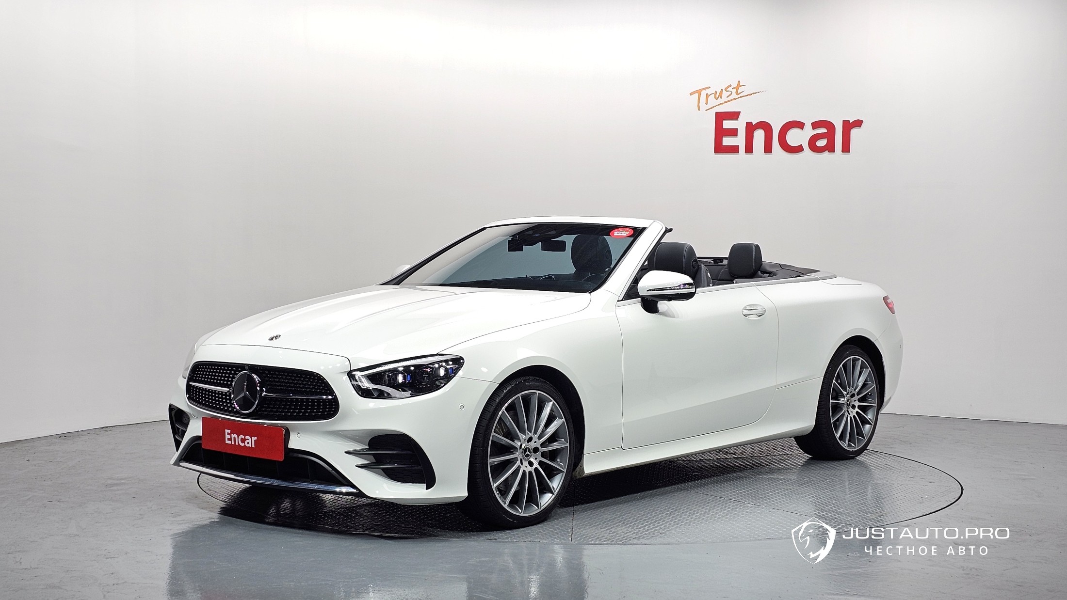 Автомобиль Mercedes-Benz E-Class