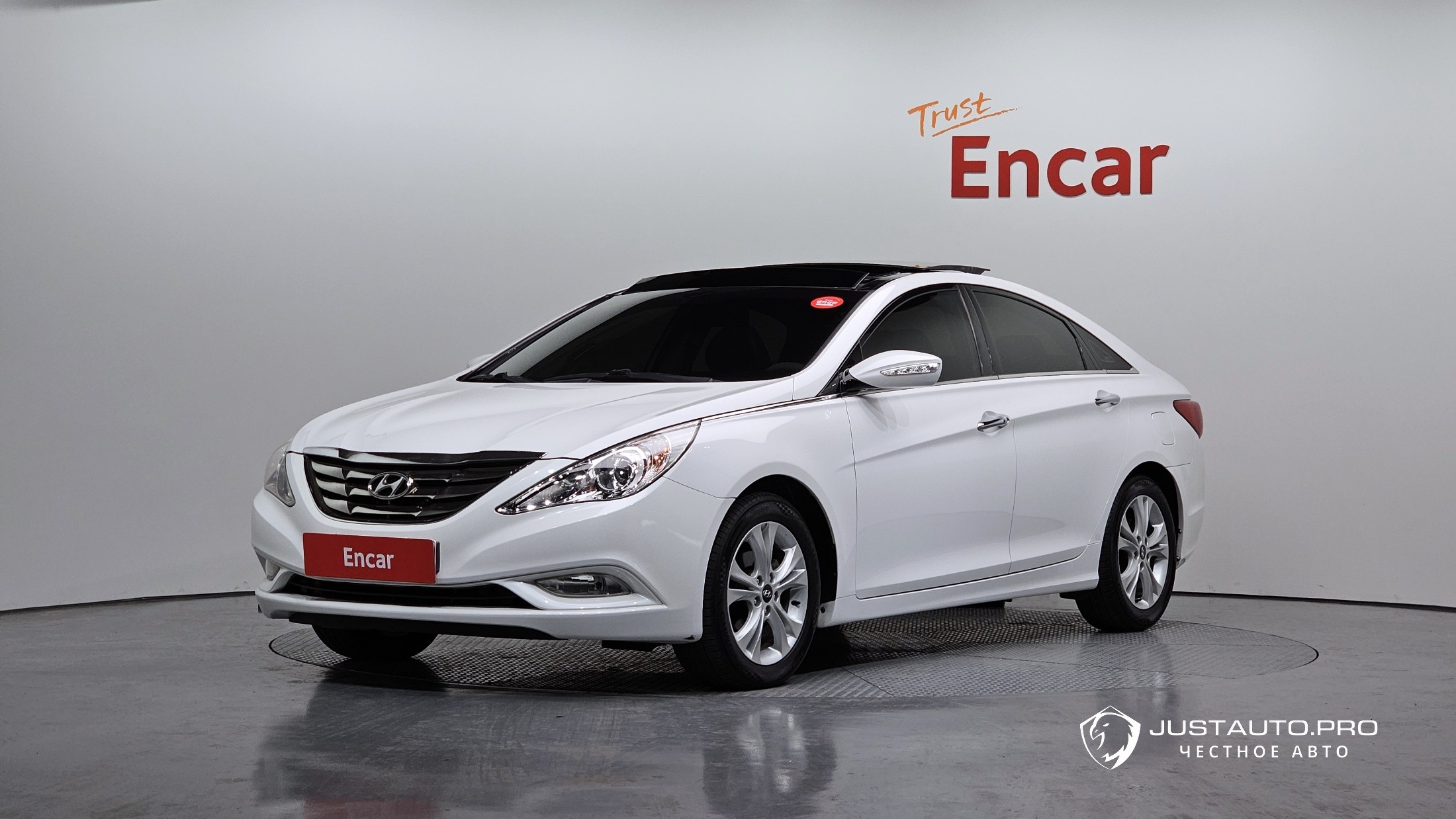 Автомобиль Hyundai Sonata