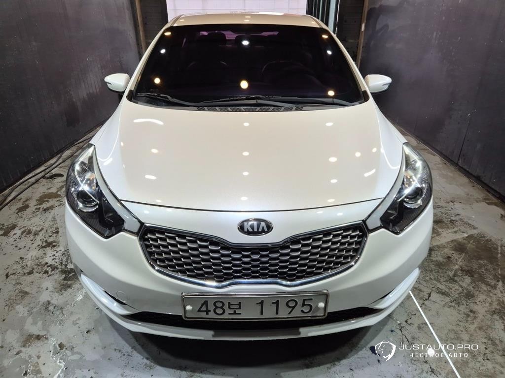 Автомобиль Kia K3