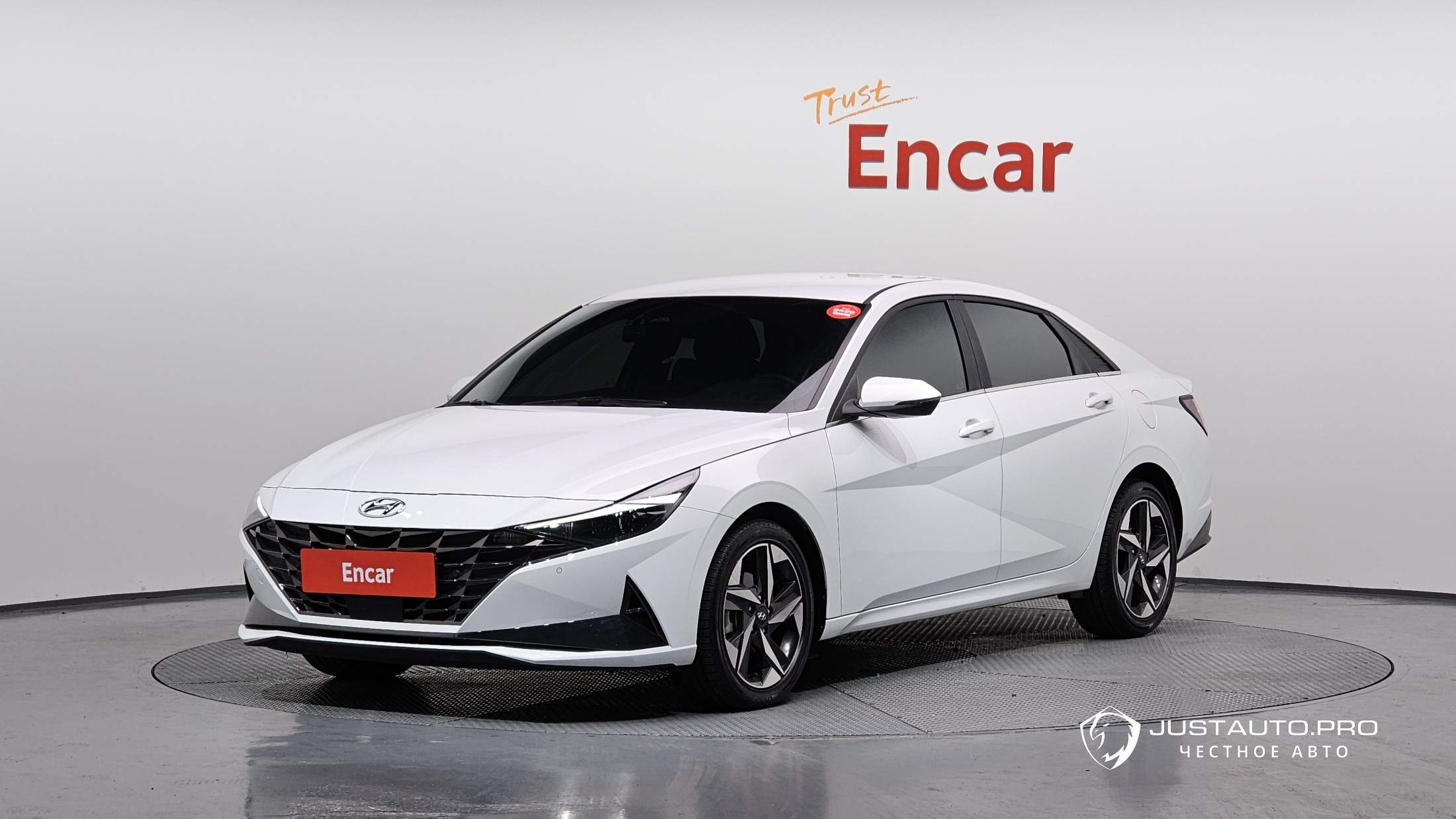 Автомобиль Hyundai AVANTE