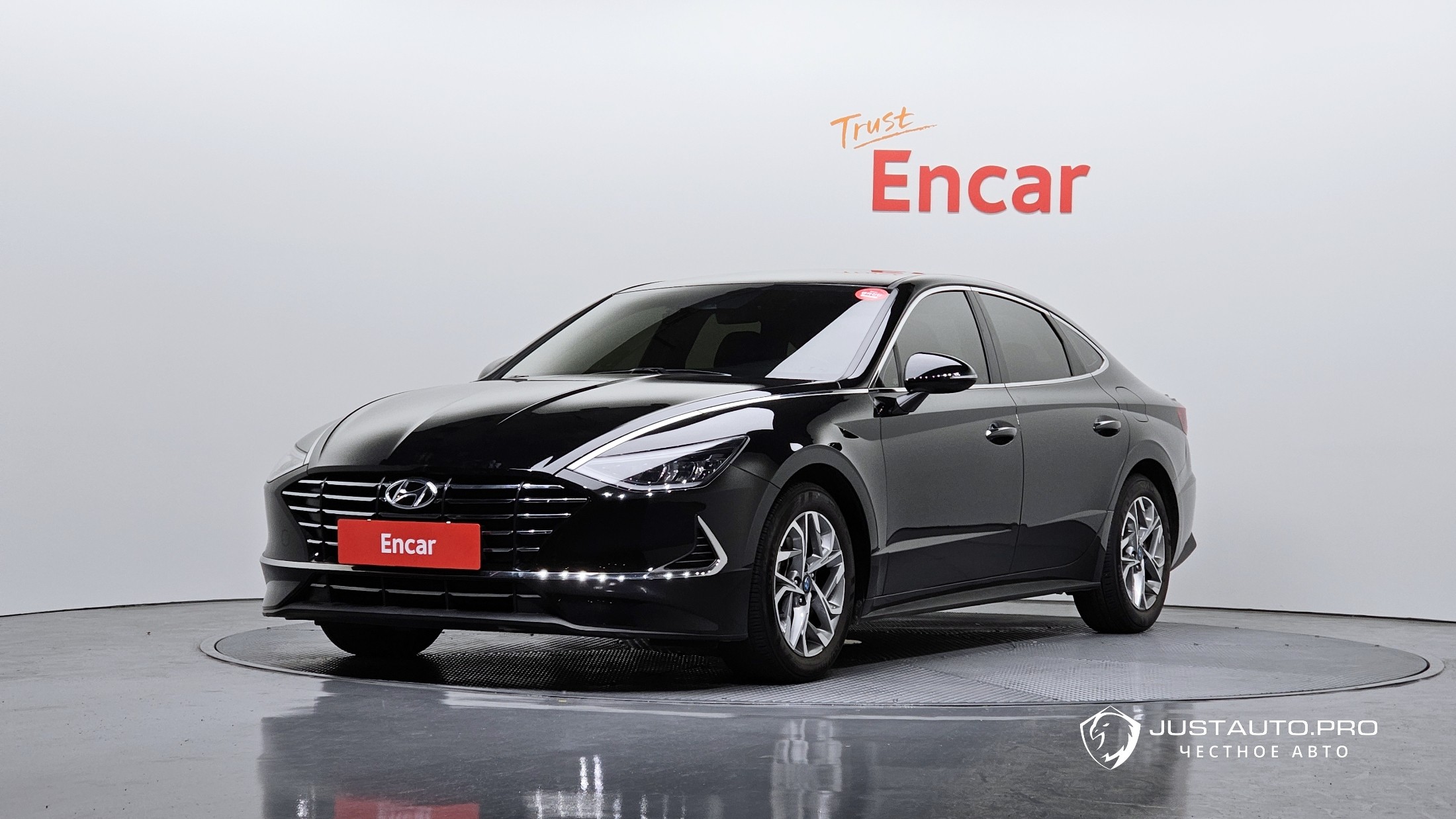 Автомобиль Hyundai Sonata