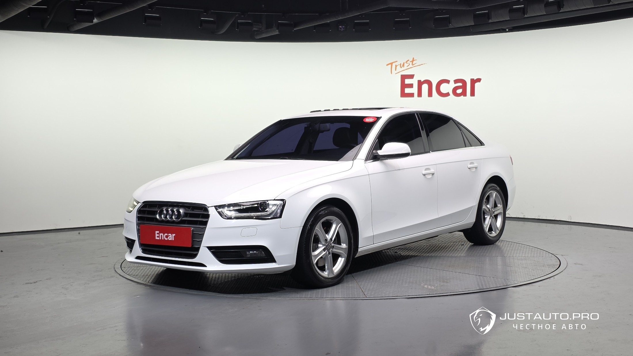 Автомобиль Audi A4