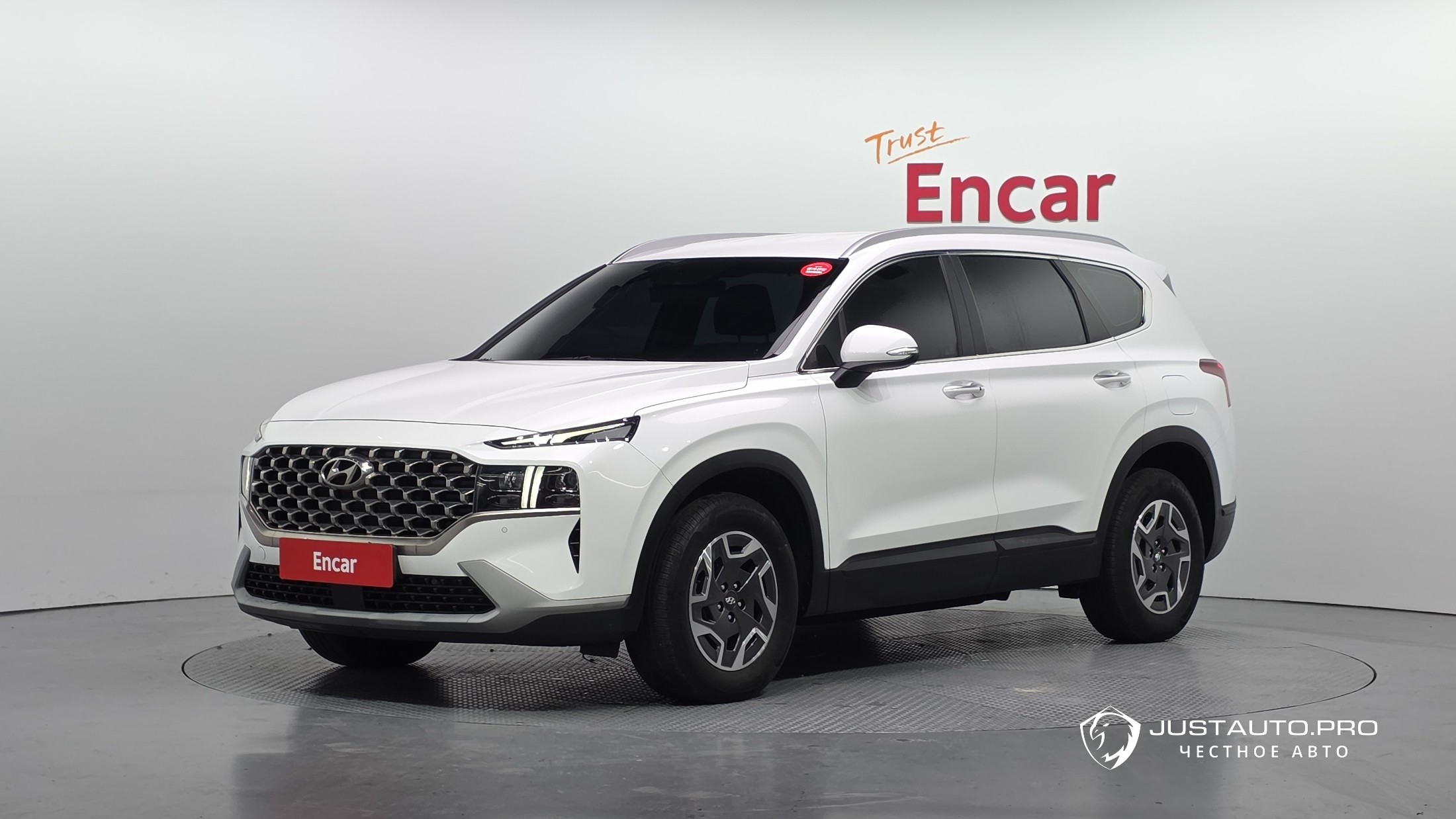Автомобиль Hyundai Santafe