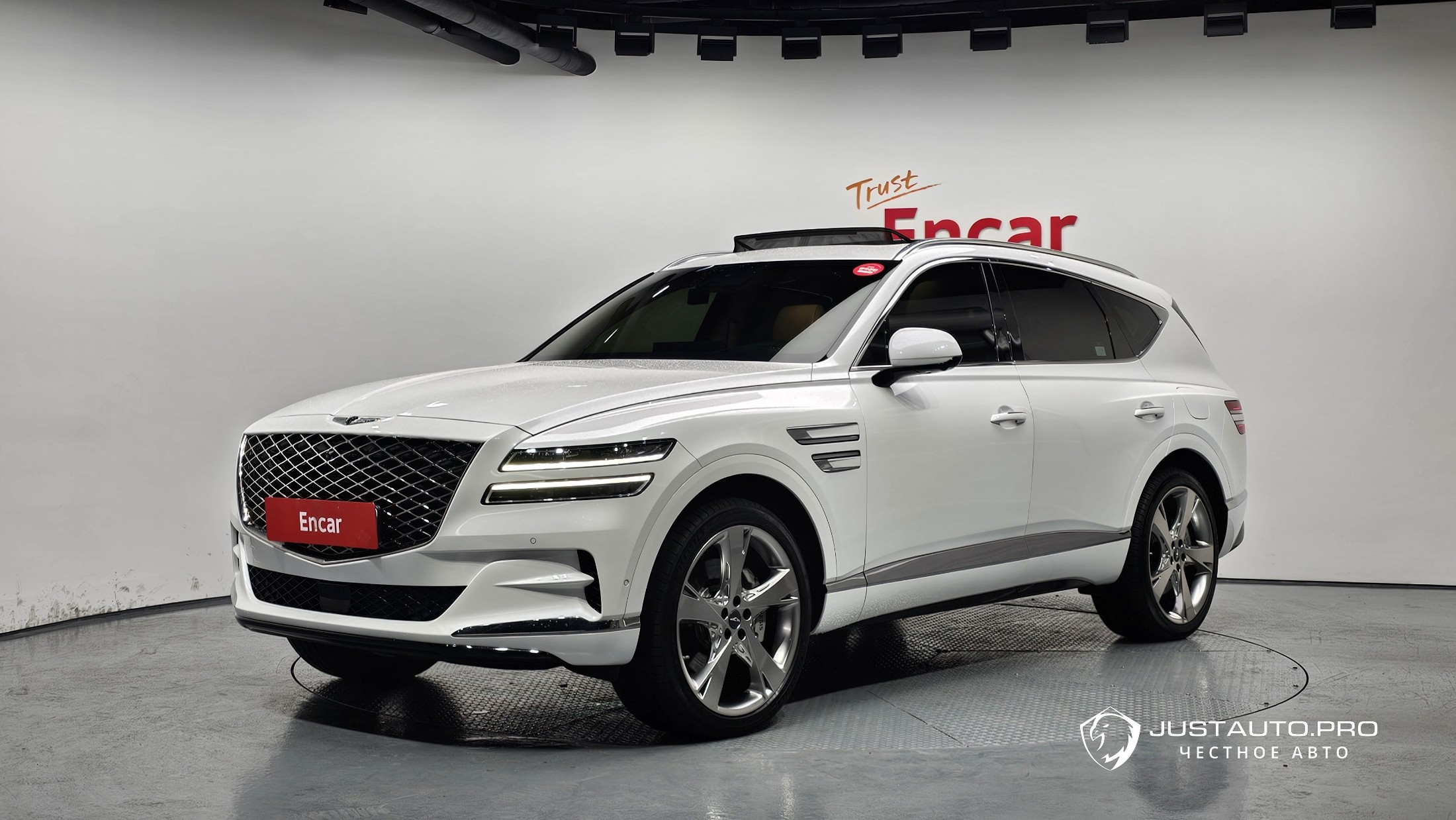 Автомобиль Genesis GV80