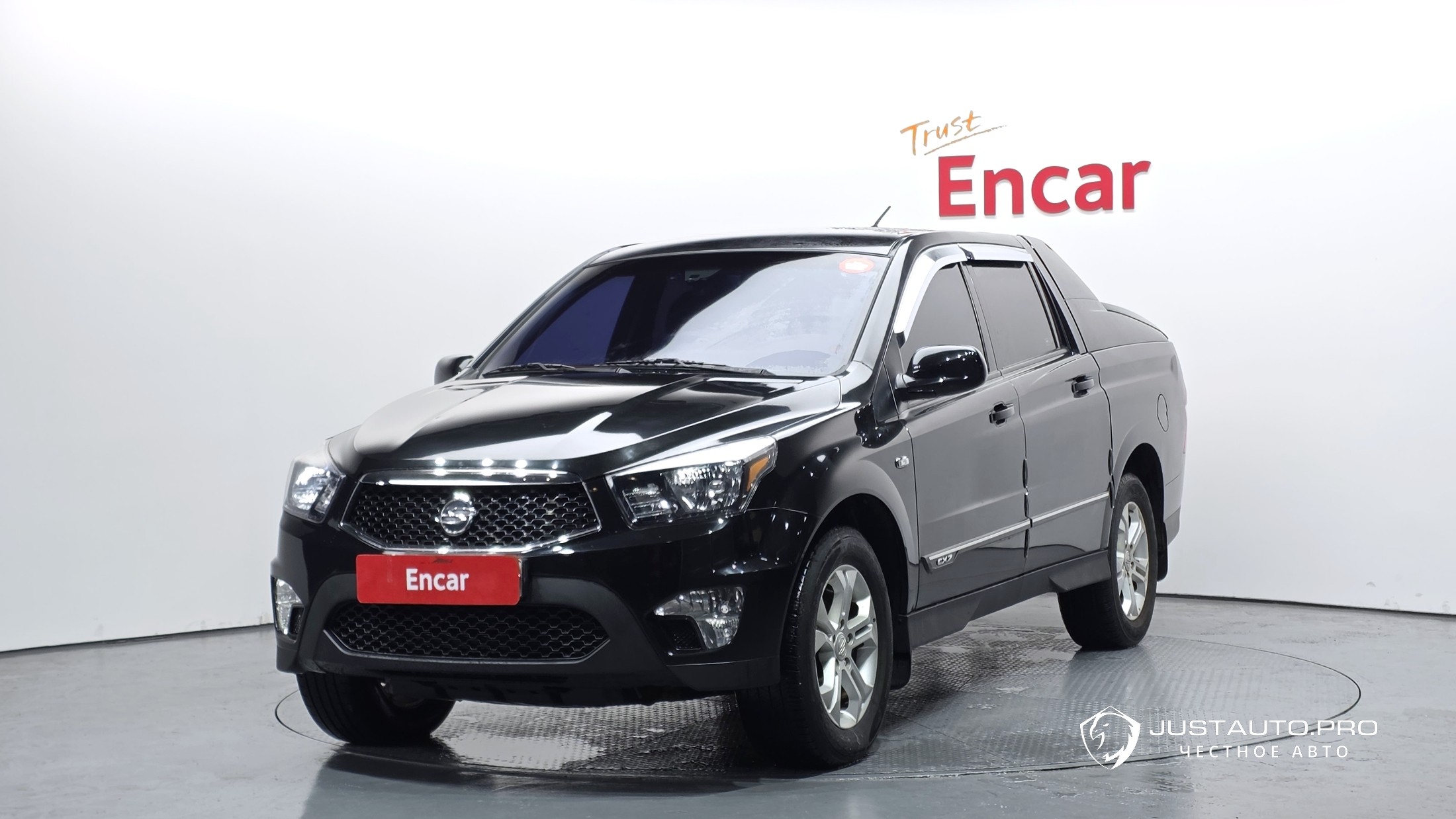 Автомобиль KG_Mobility_Ssangyong KORANDO