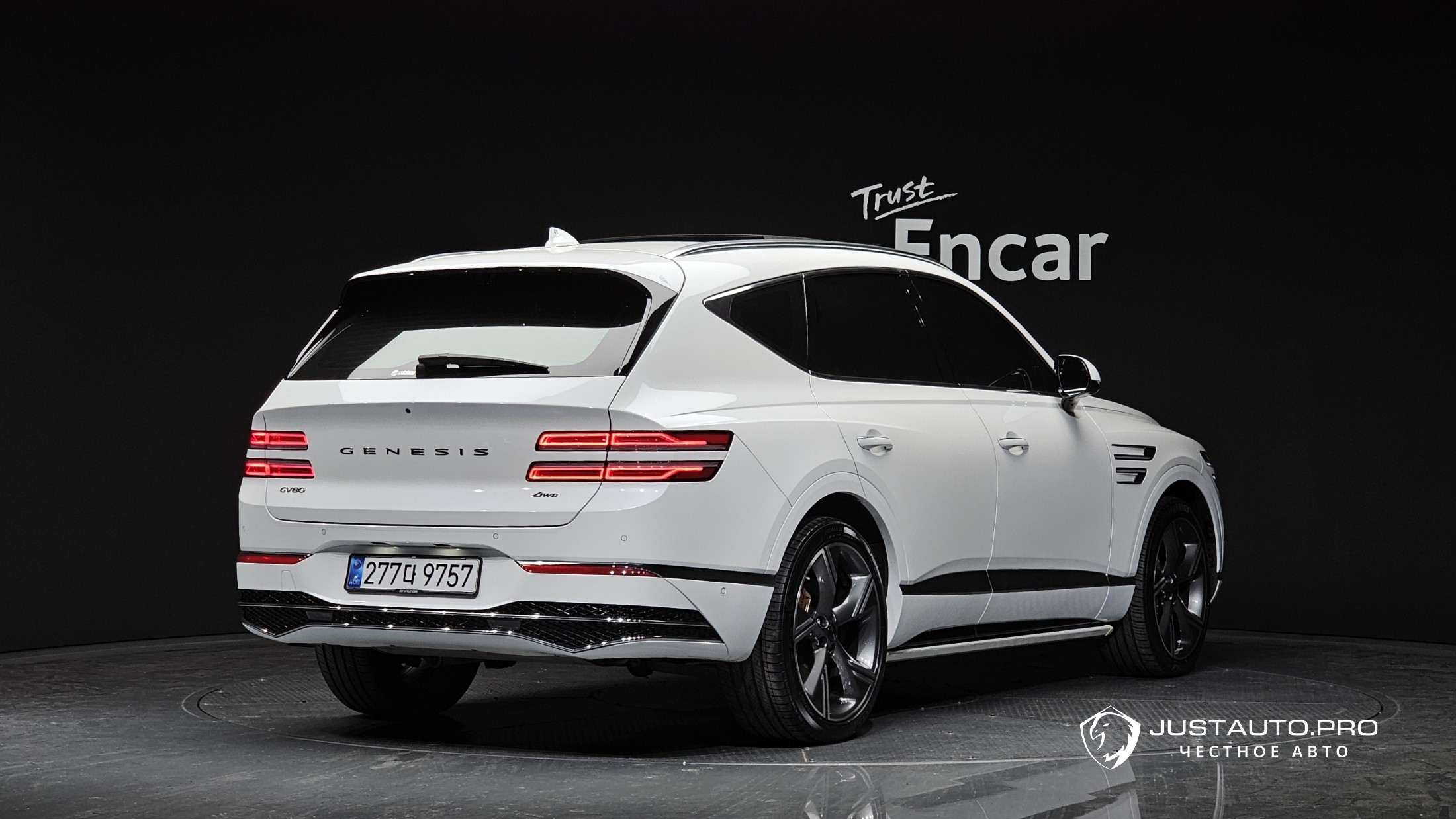 Автомобиль Genesis GV80