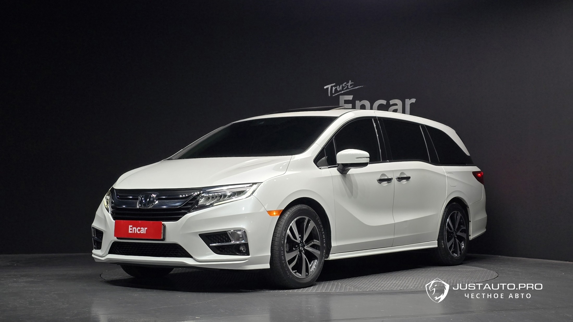 Автомобиль Honda Odyssey