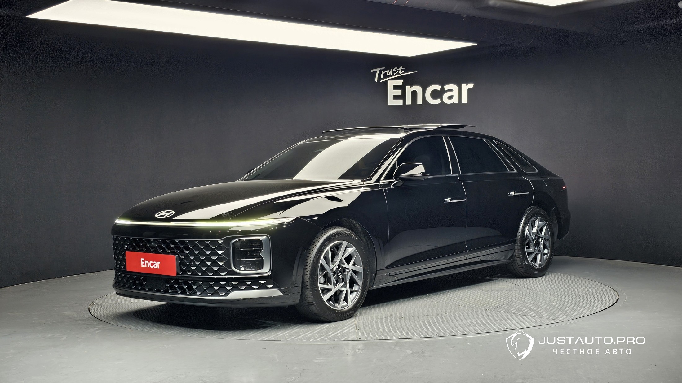 Автомобиль Hyundai Grandeur