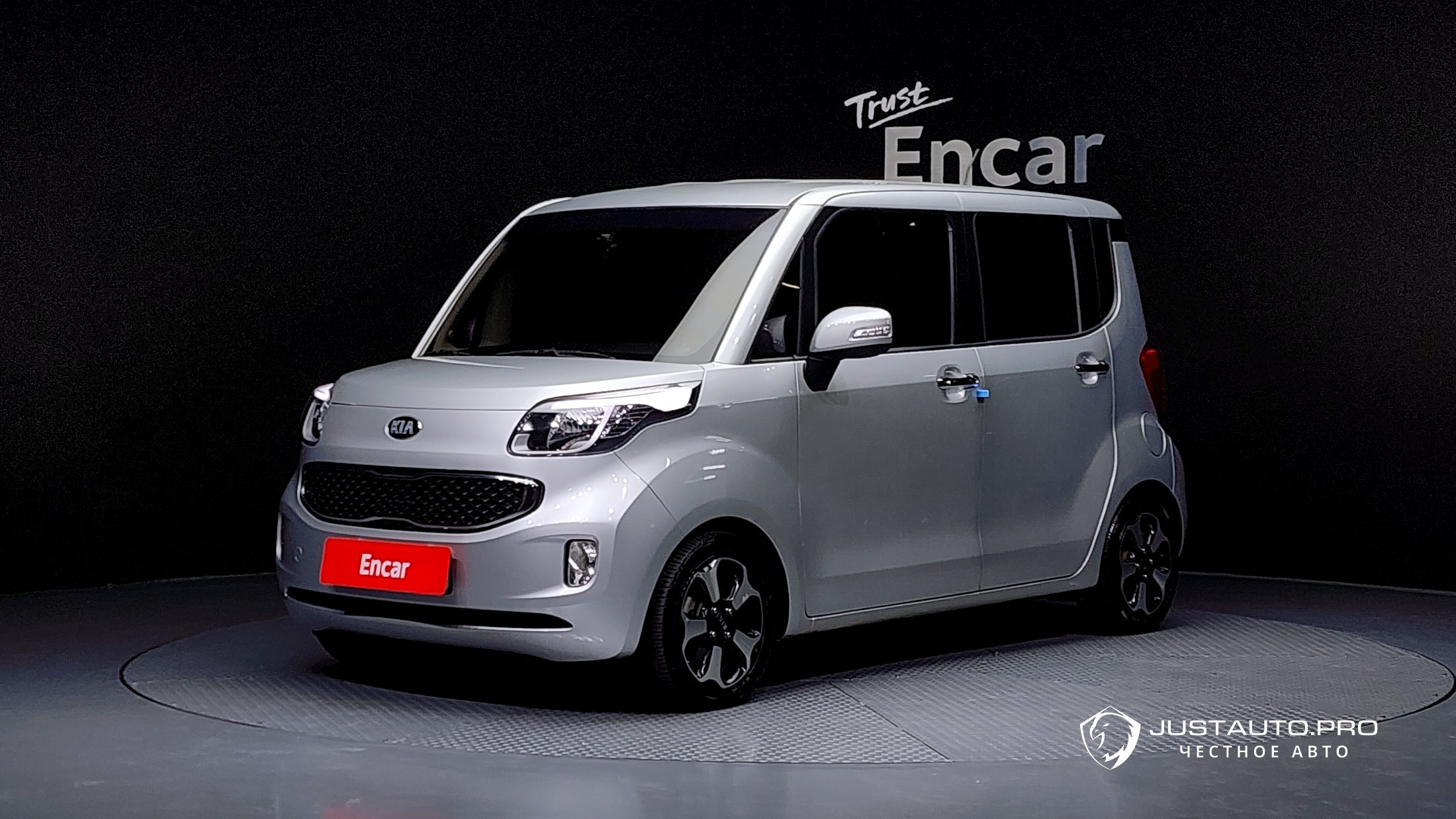 Автомобиль Kia RAY