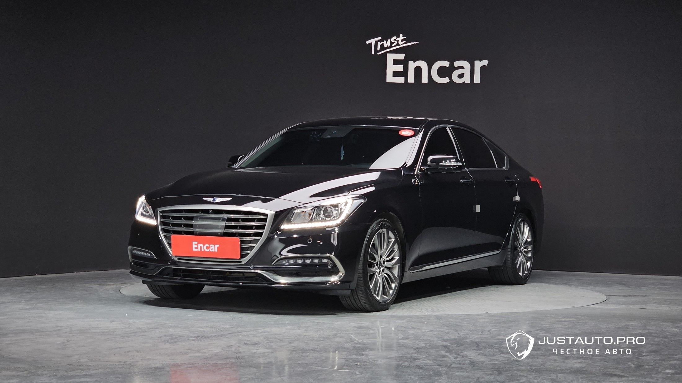 Автомобиль Genesis G80