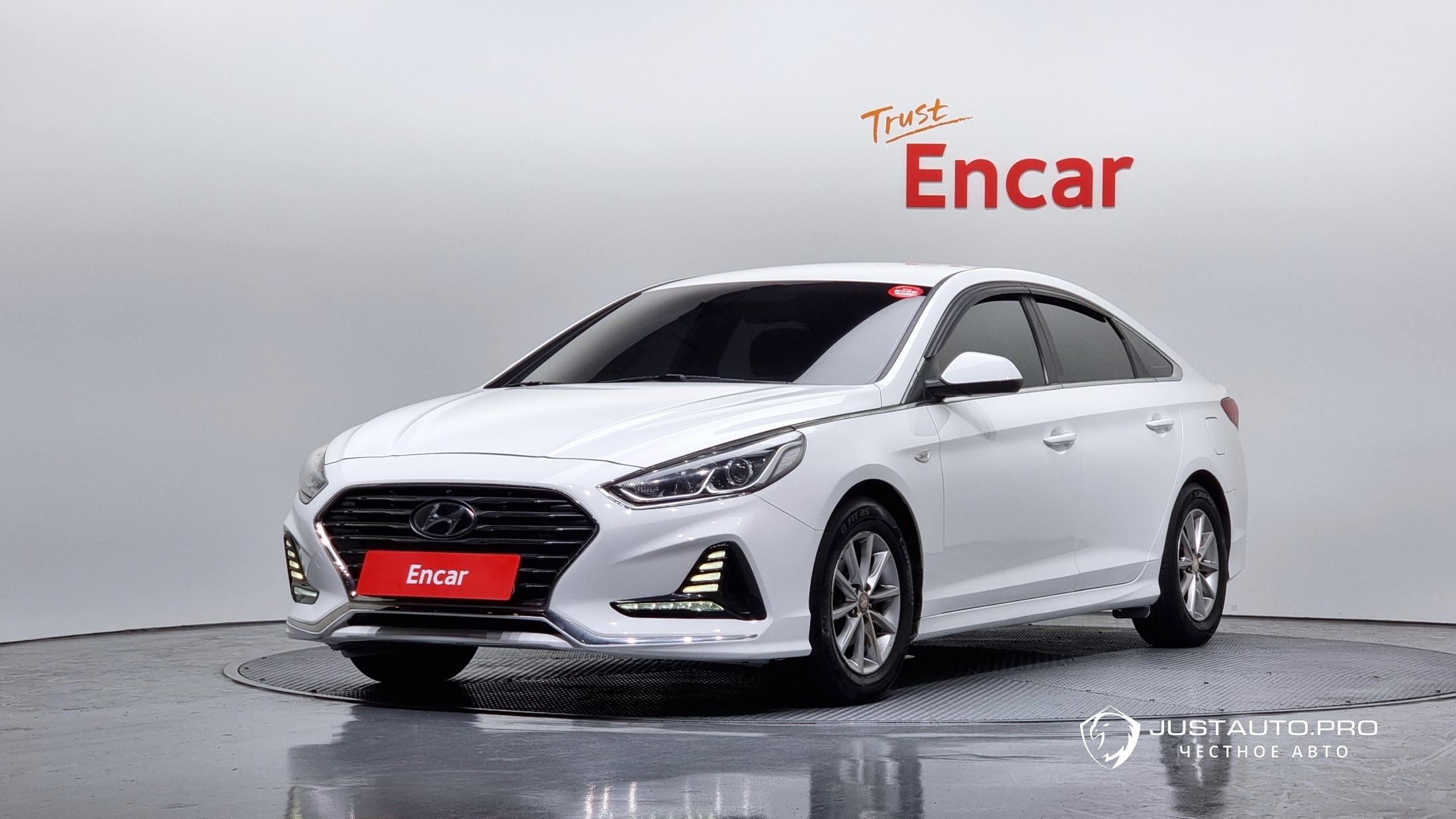 Автомобиль Hyundai Sonata