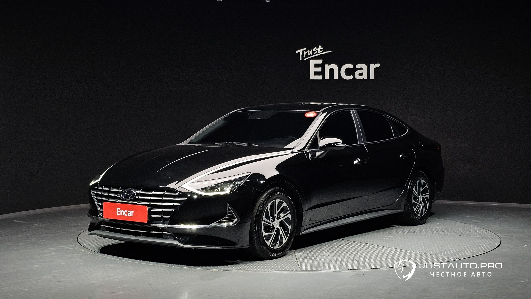 Автомобиль Hyundai Sonata