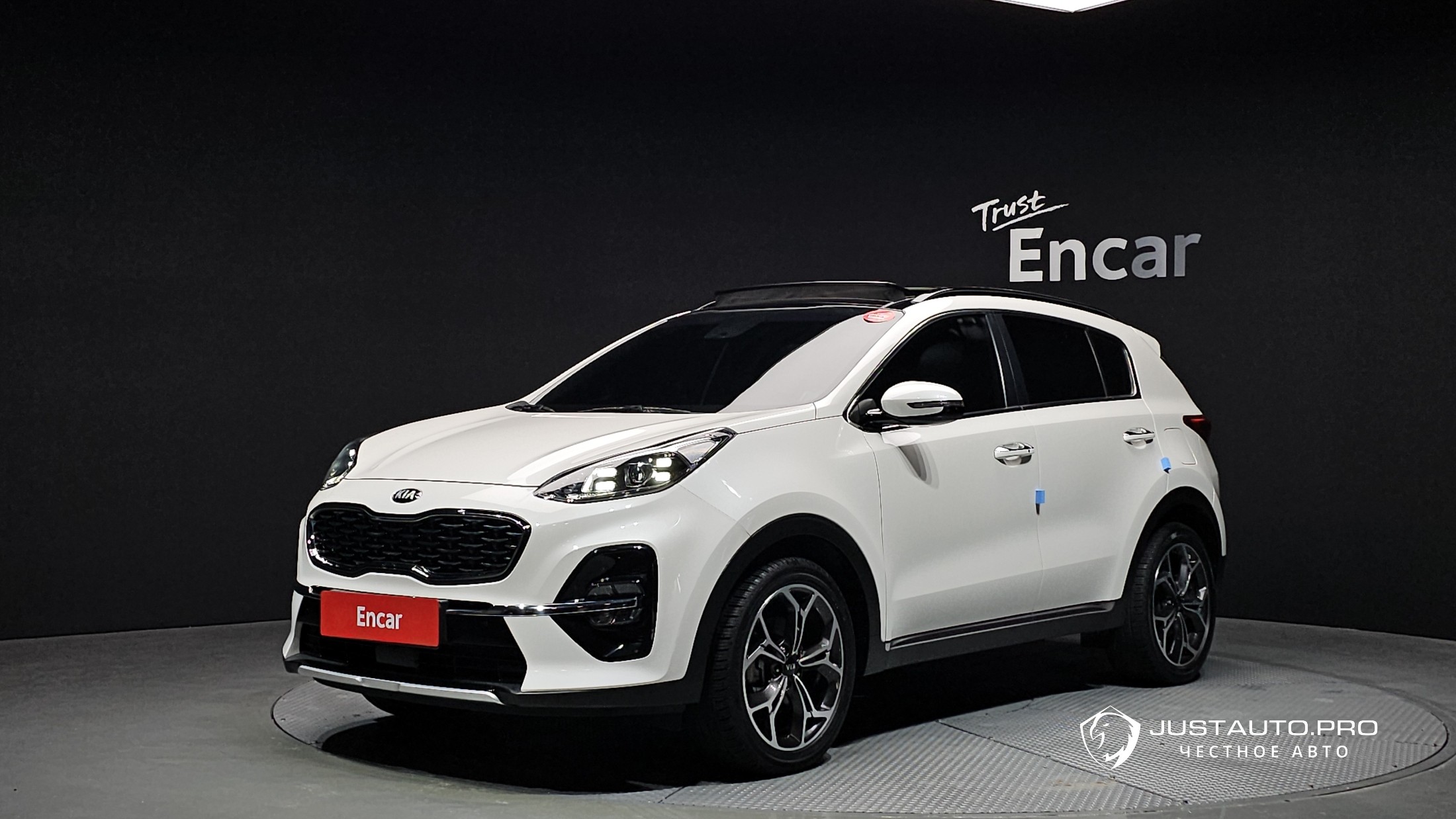 Автомобиль Kia Sportage