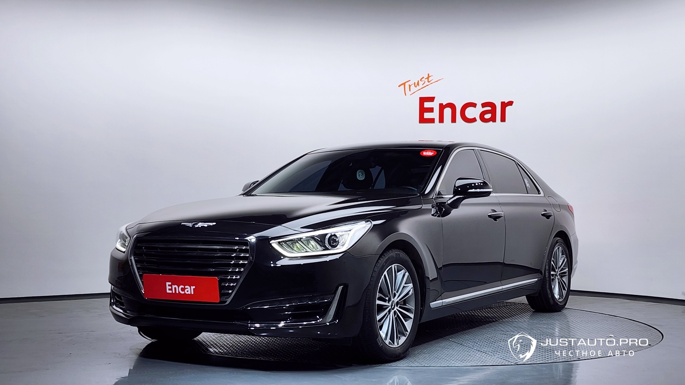 Автомобиль Genesis EQ900