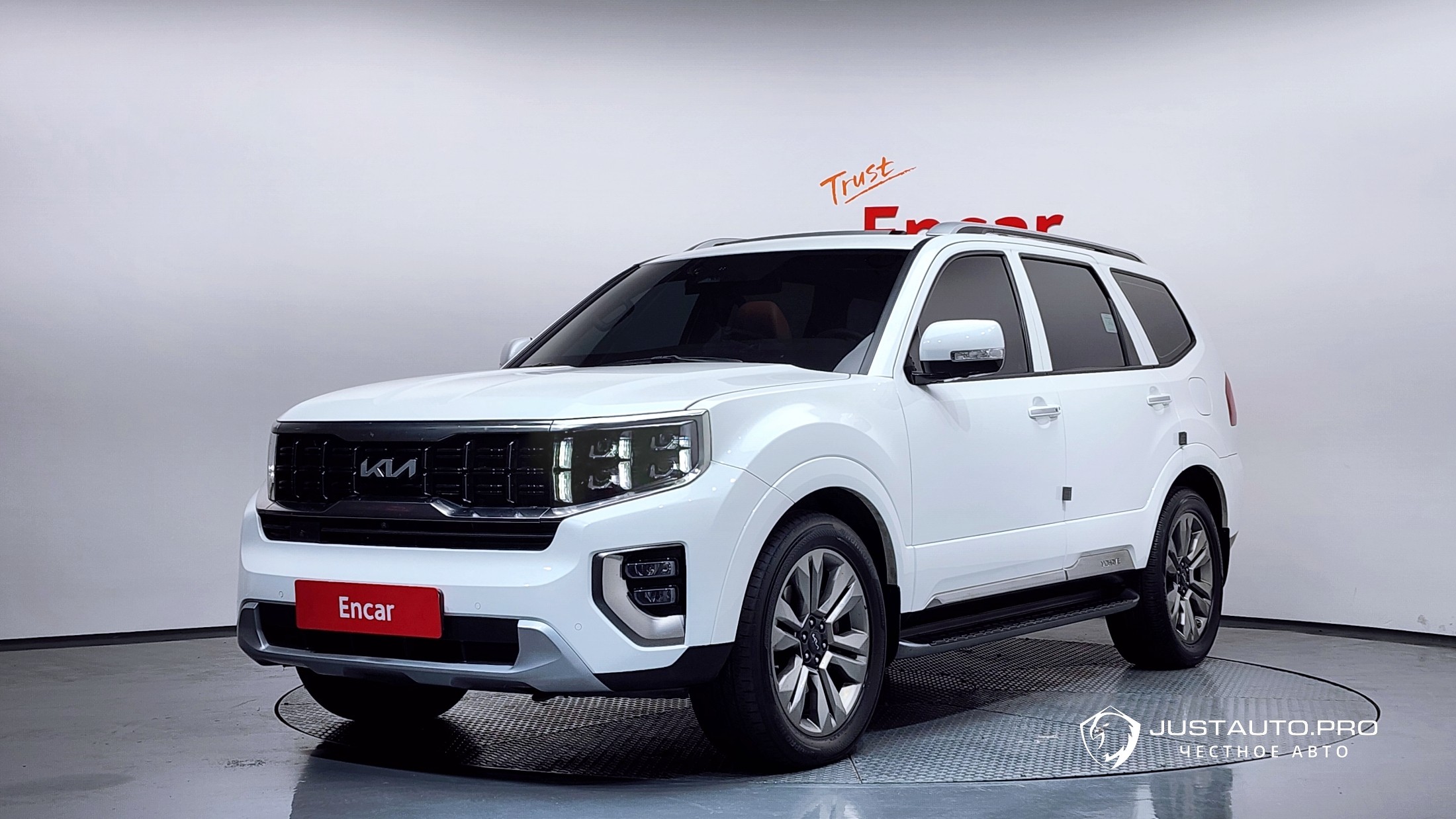 Автомобиль Kia Mohave