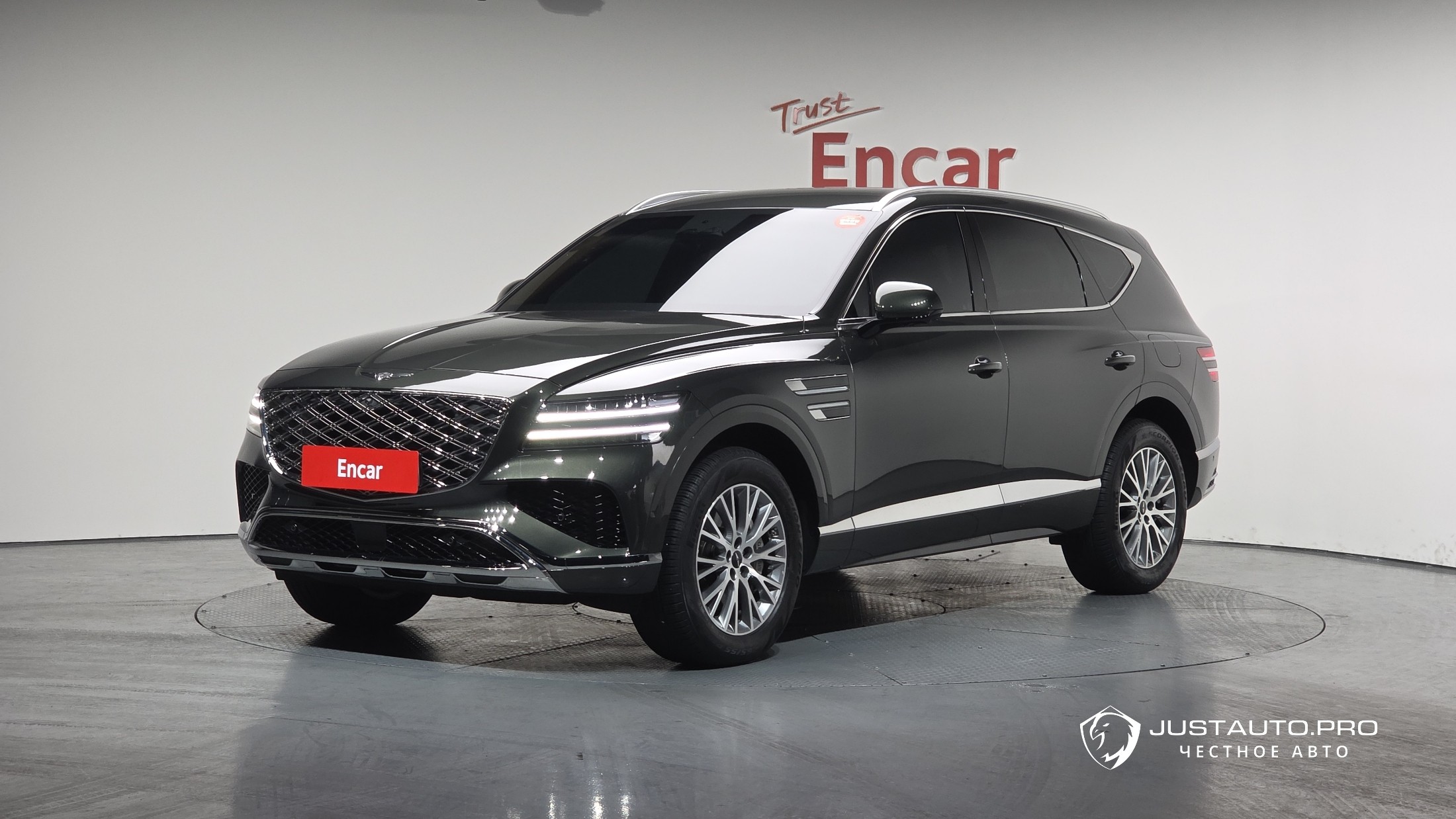 Автомобиль Genesis GV80