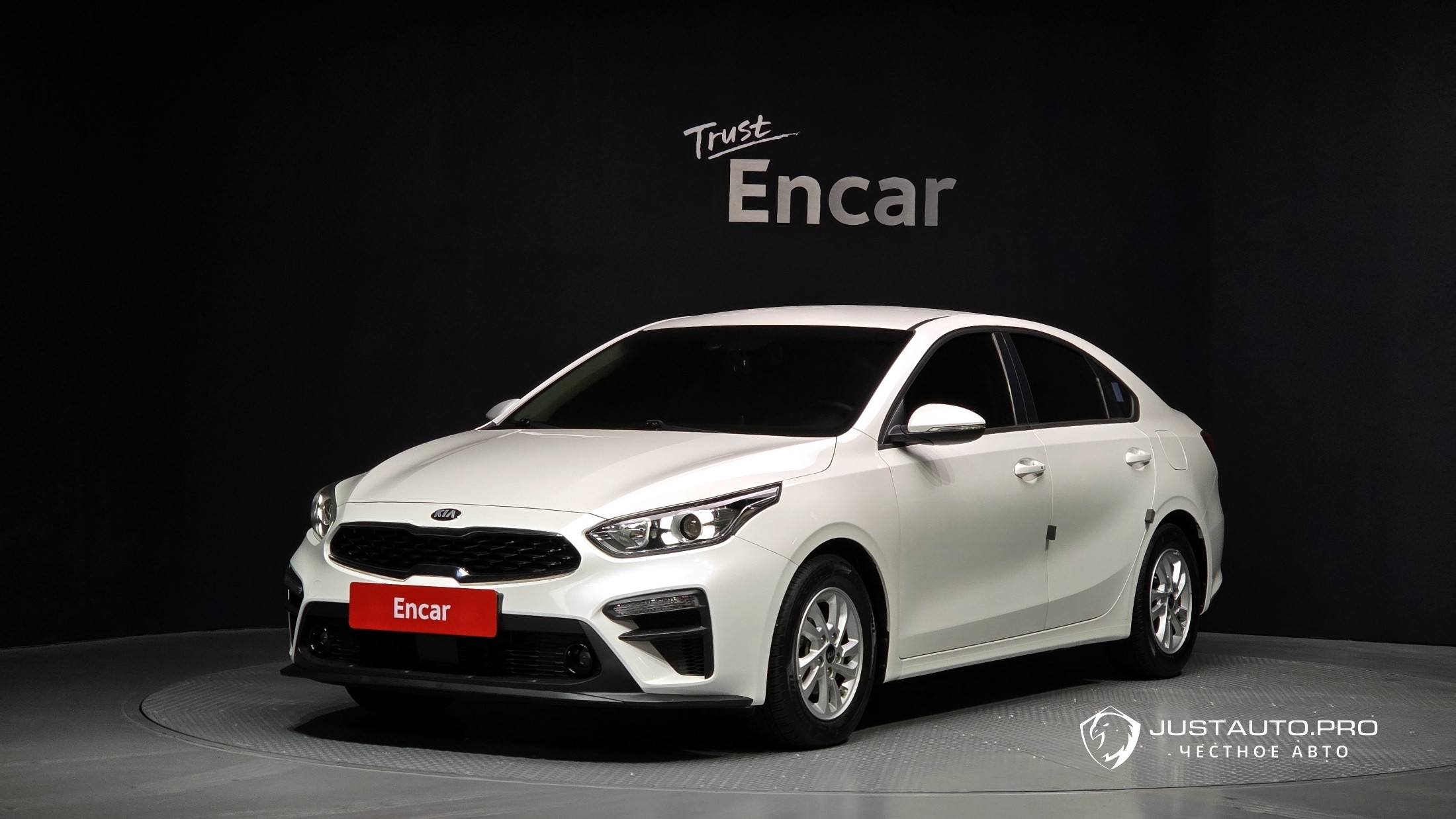 Автомобиль Kia K3