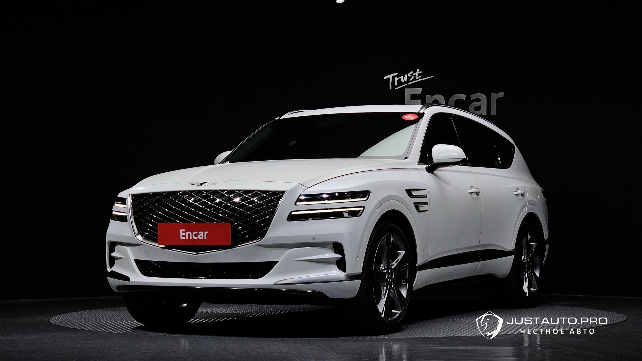 Автомобиль Genesis GV80