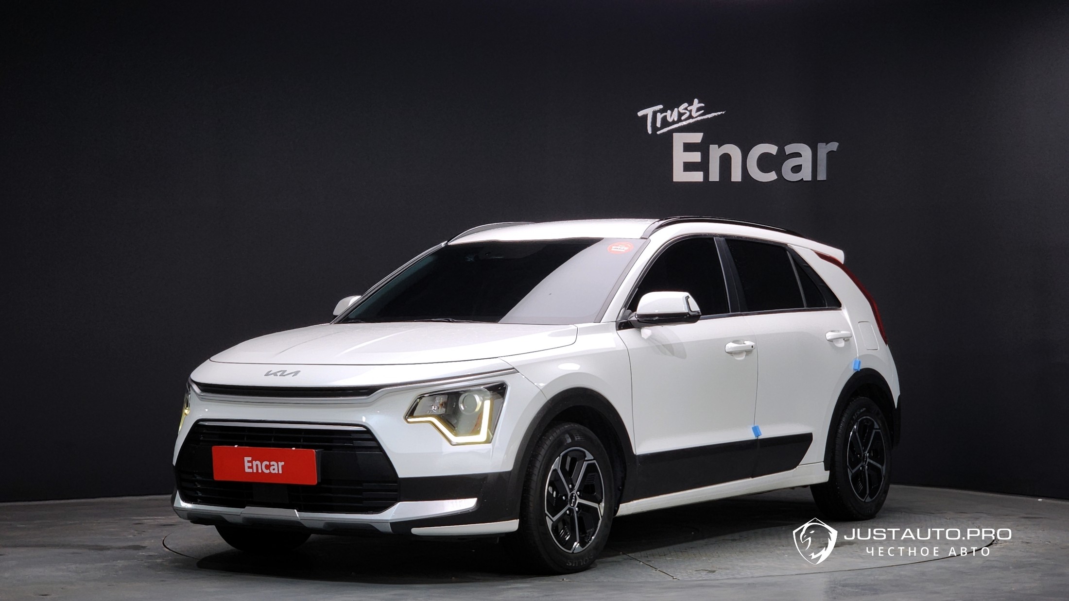 Автомобиль Kia Niro