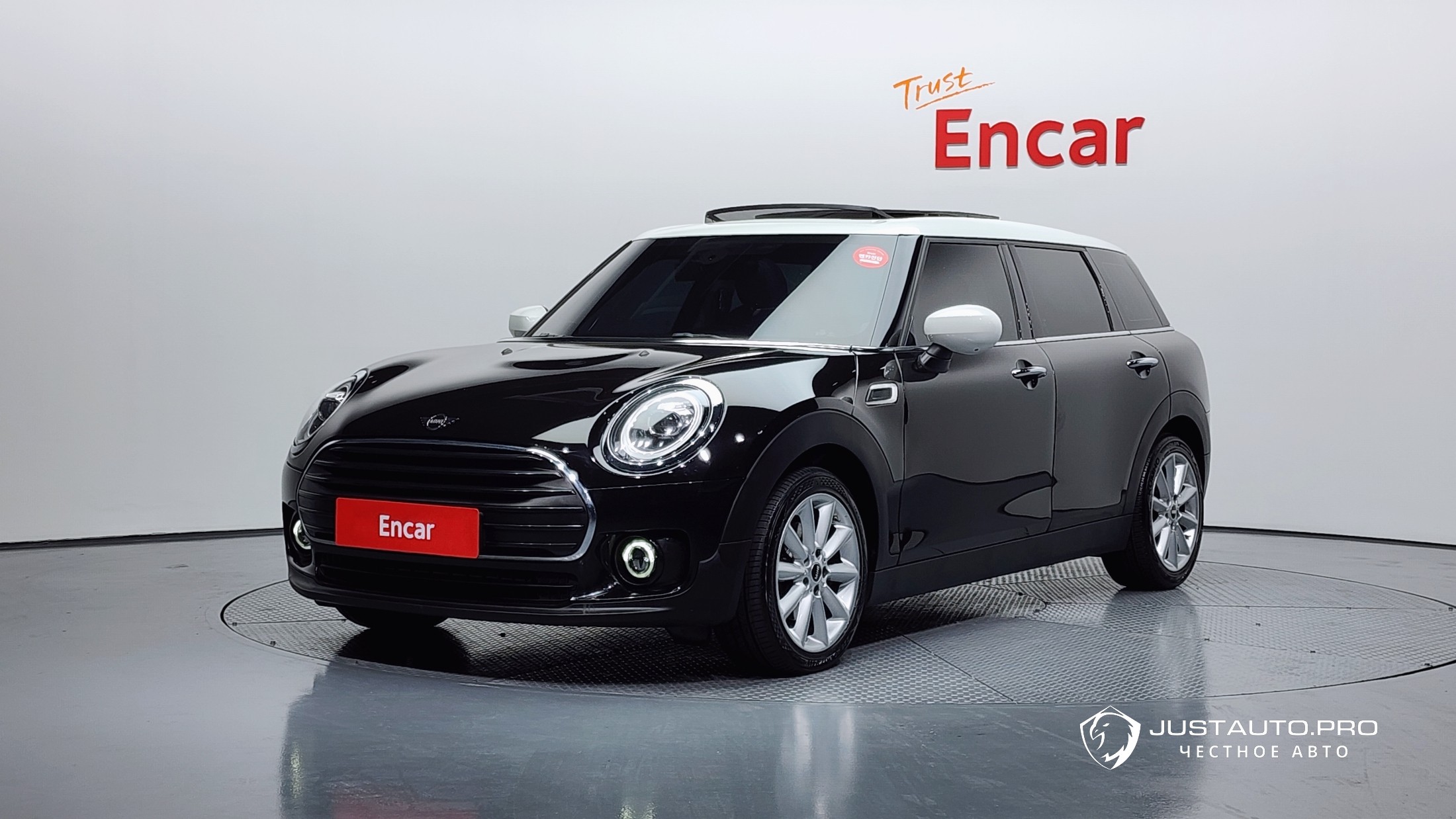 Автомобиль Mini Clubman