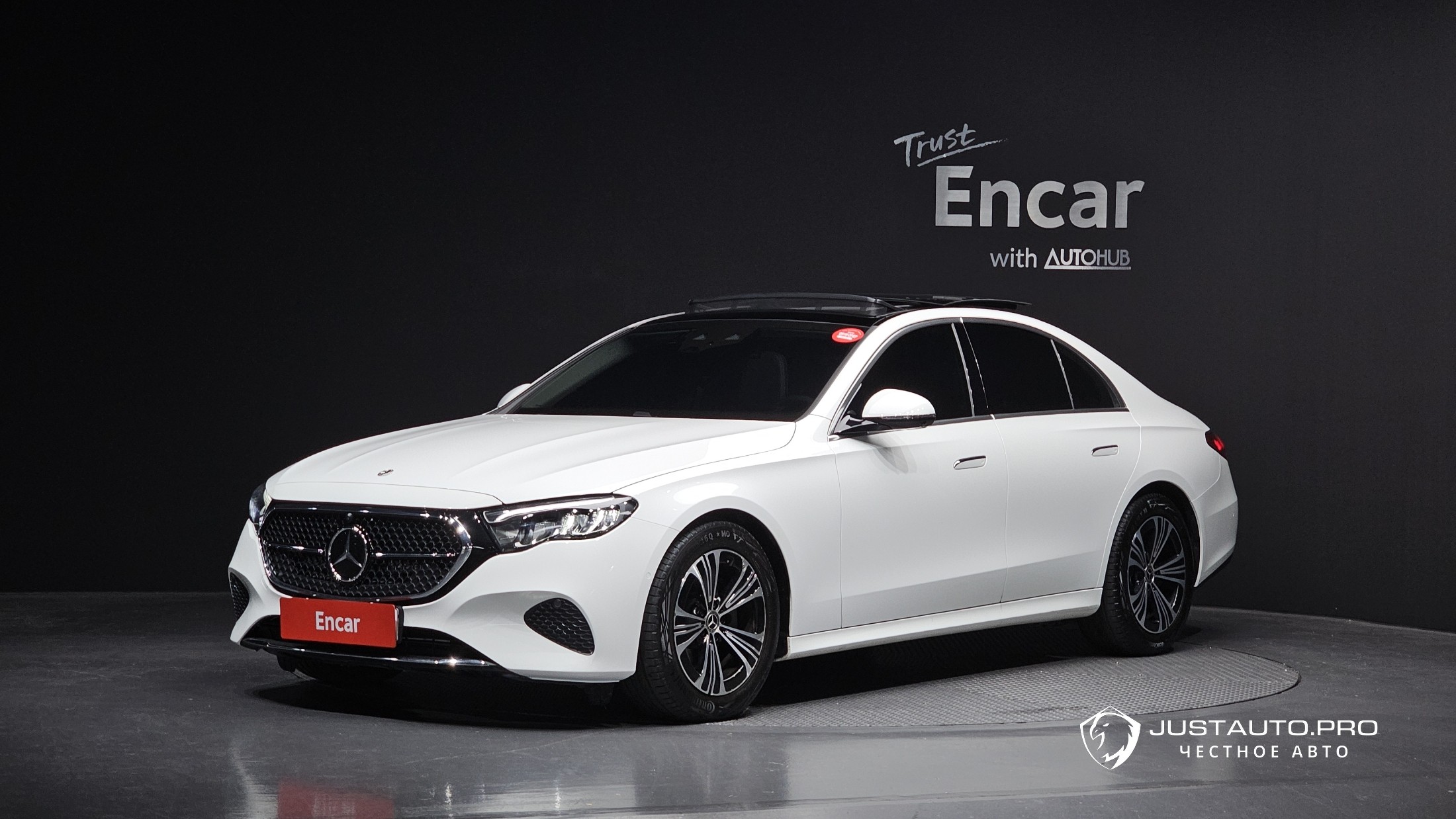 Автомобиль Mercedes-Benz E-Class