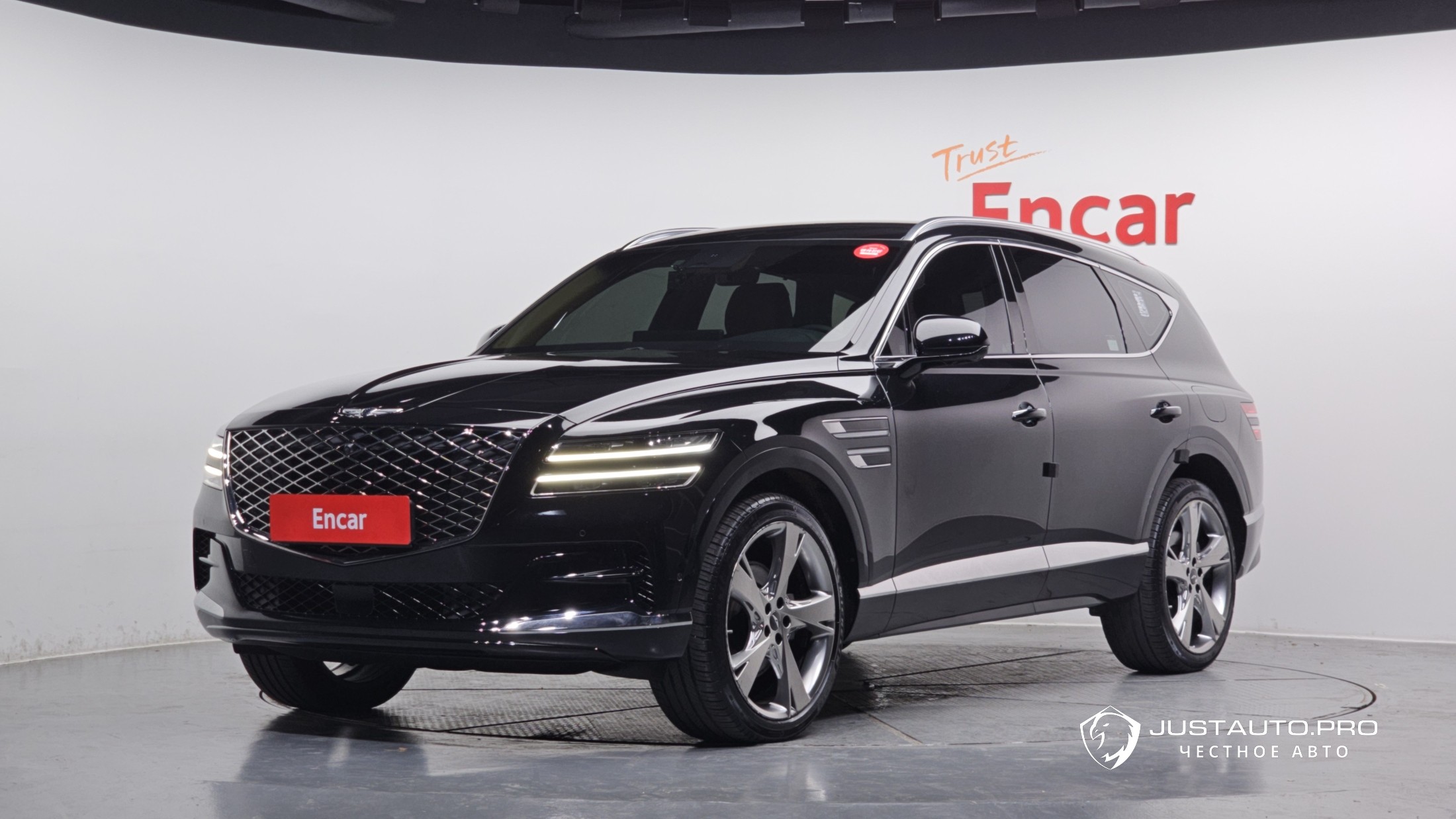 Автомобиль Genesis GV80