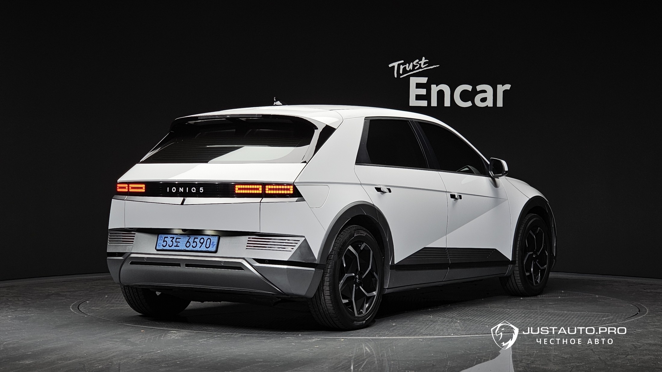 Автомобиль Hyundai Ioniq5