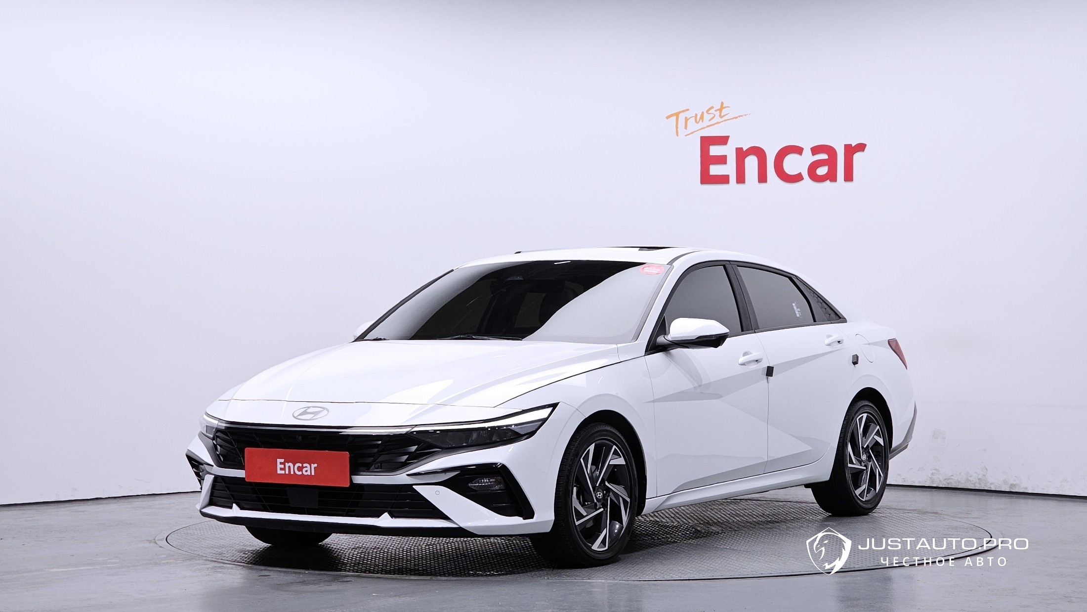 Автомобиль Hyundai AVANTE