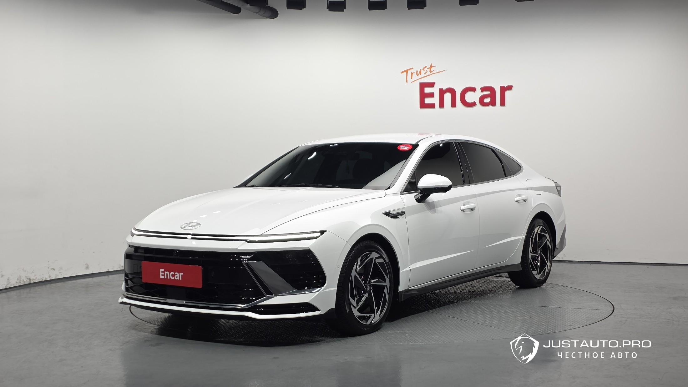 Автомобиль Hyundai Sonata