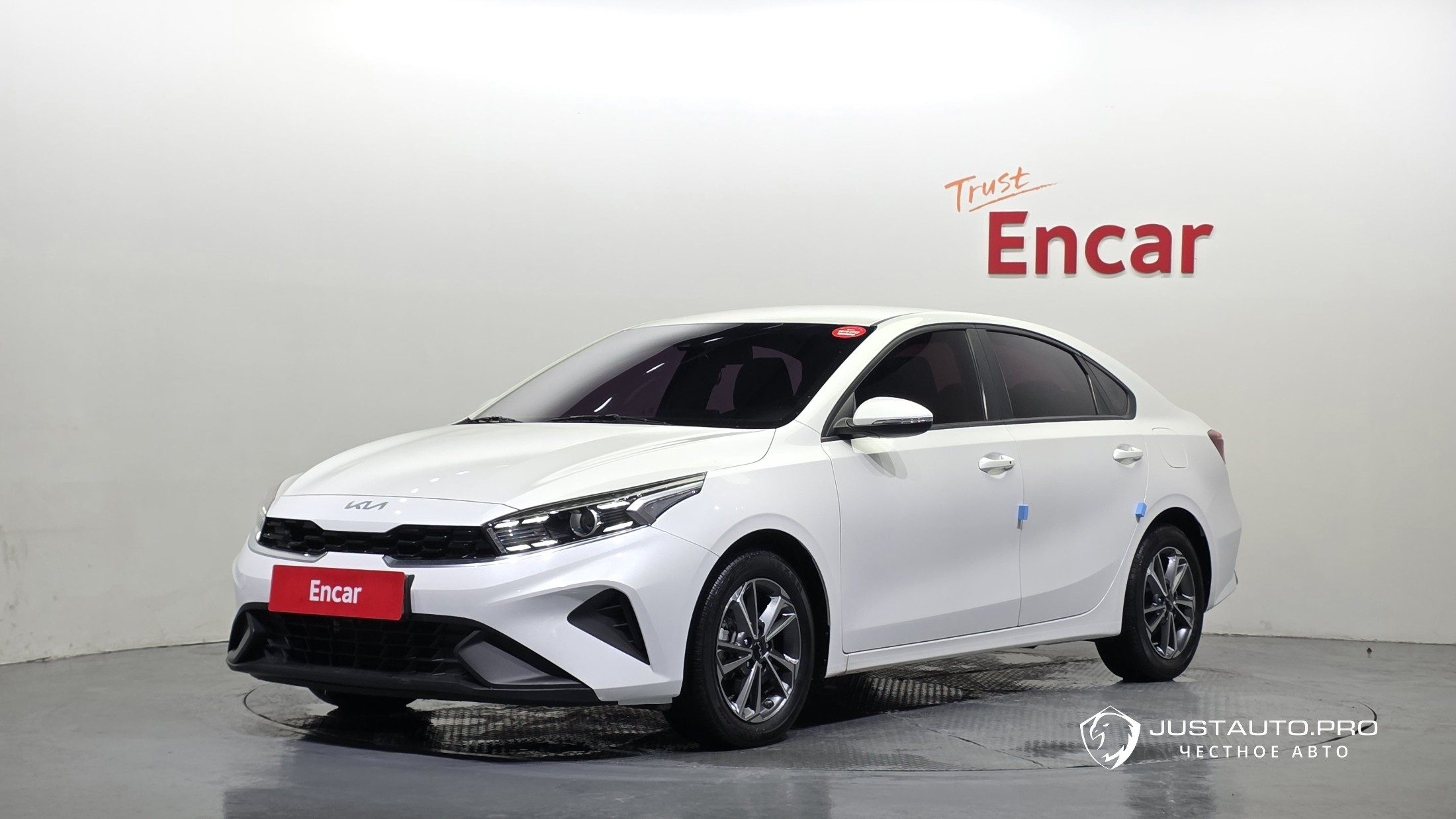 Автомобиль Kia K3