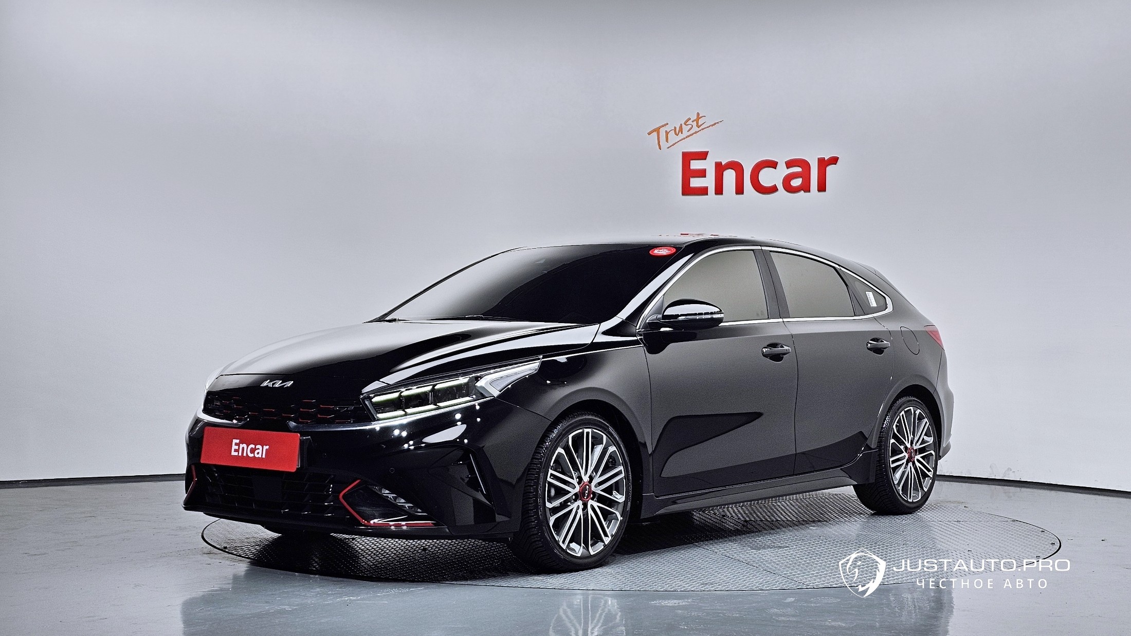 Автомобиль Kia K3