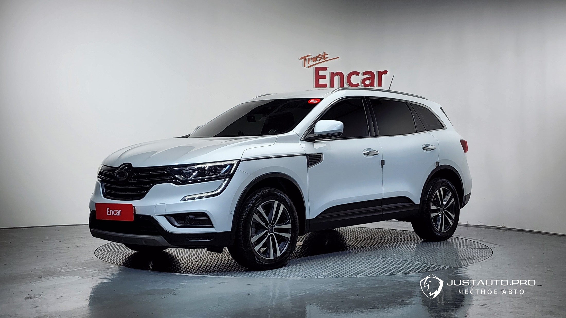 Автомобиль Renault-KoreaSamsung QM6