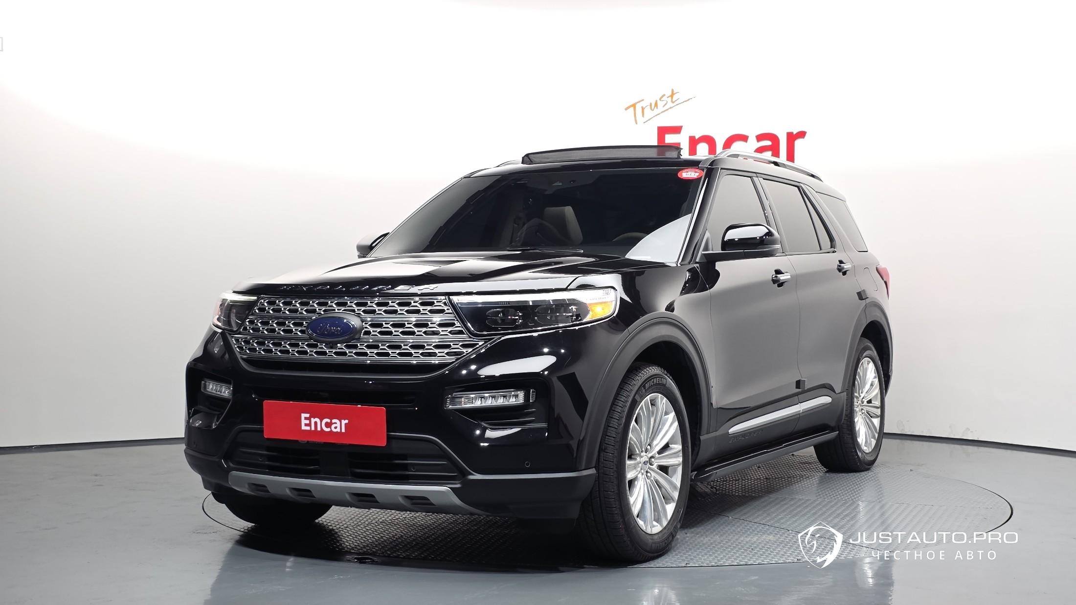 Автомобиль Ford Explorer