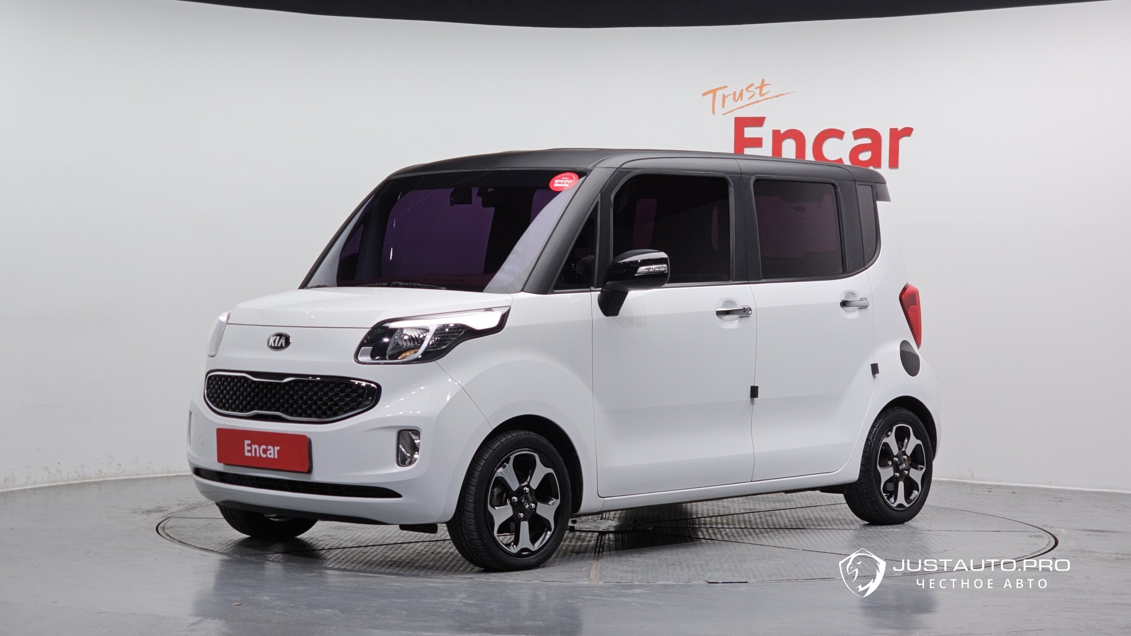 Автомобиль Kia RAY