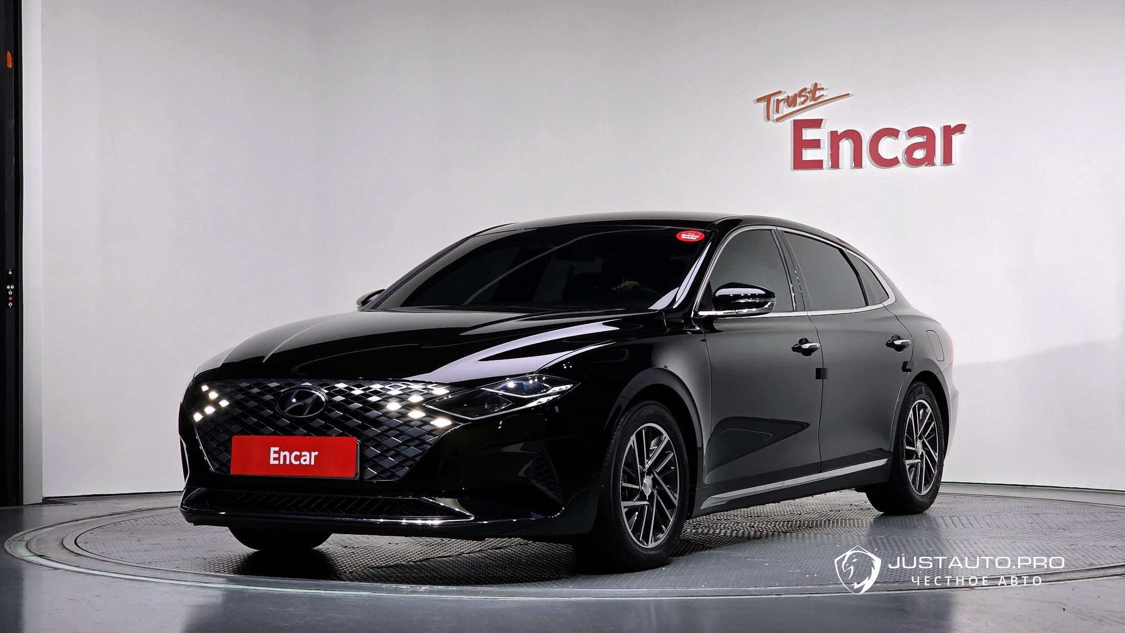 Автомобиль Hyundai Grandeur