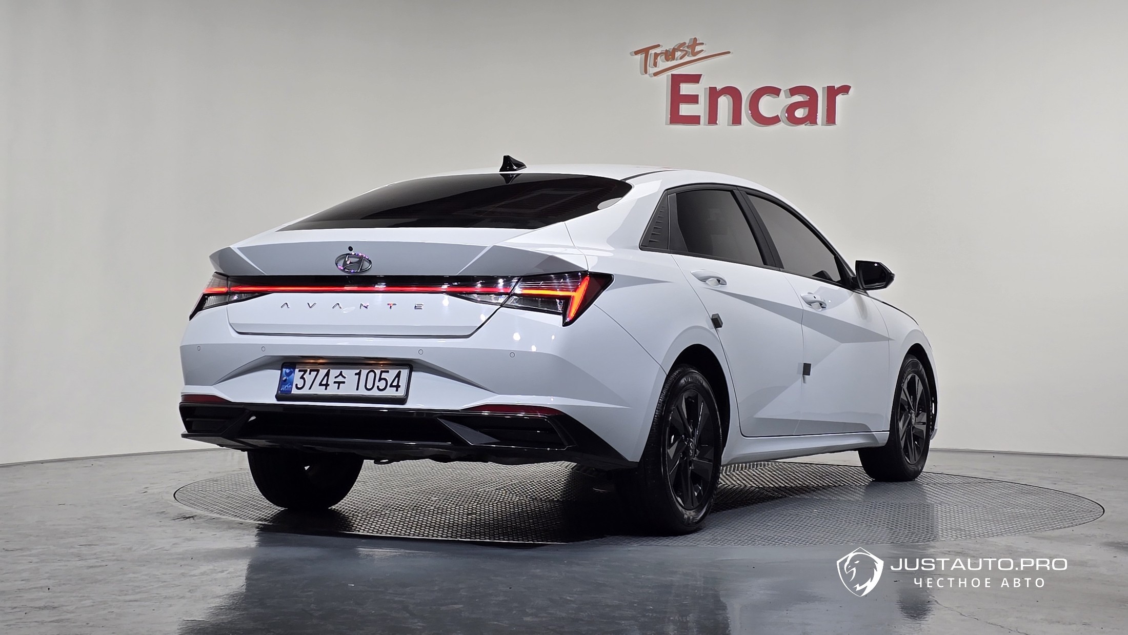 Автомобиль Hyundai AVANTE