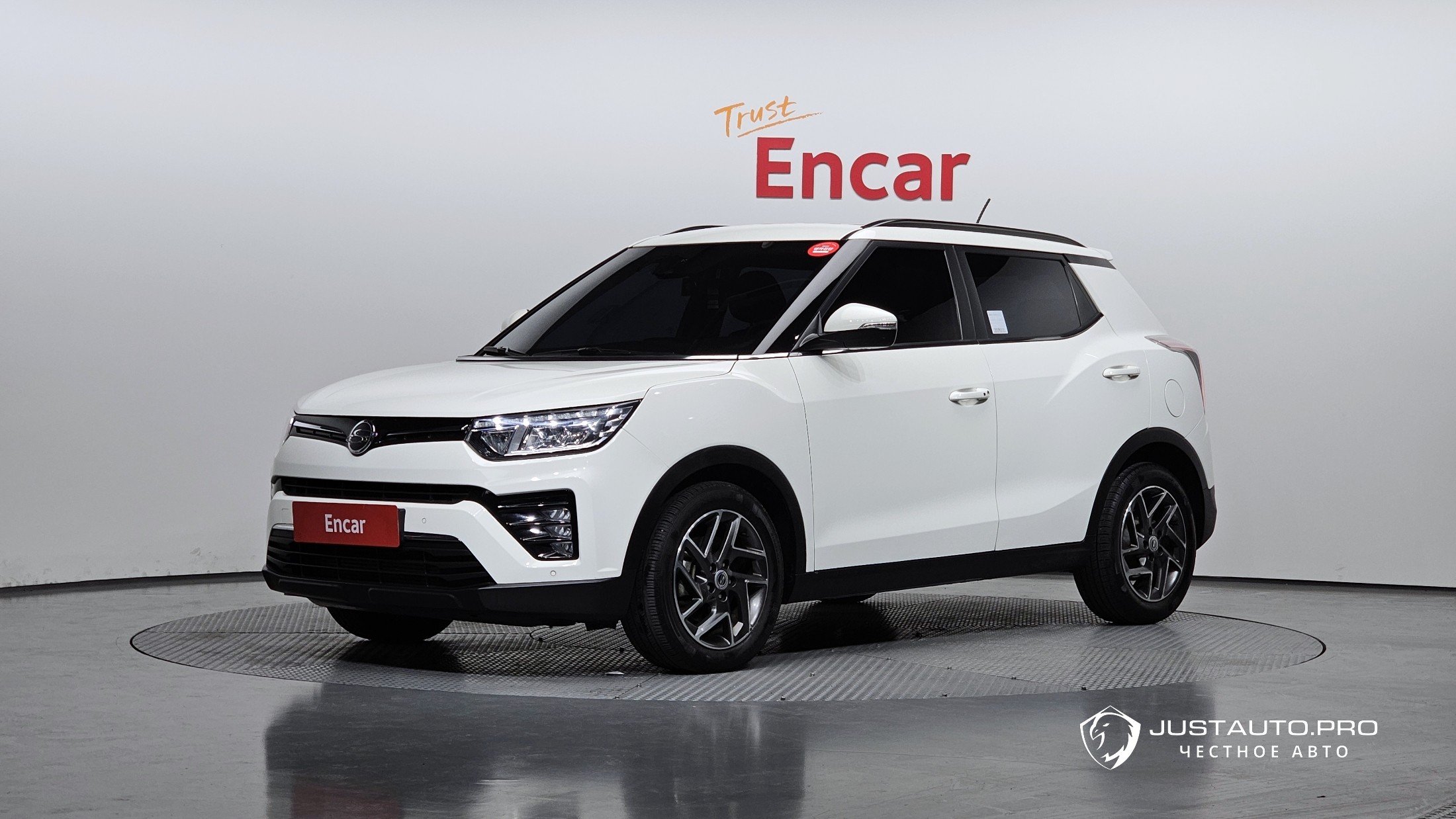 Автомобиль KG_Mobility_Ssangyong TIBOLI