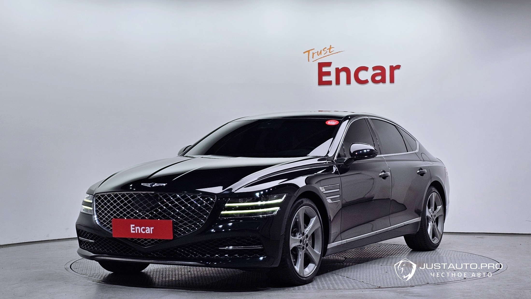 Автомобиль Genesis G80