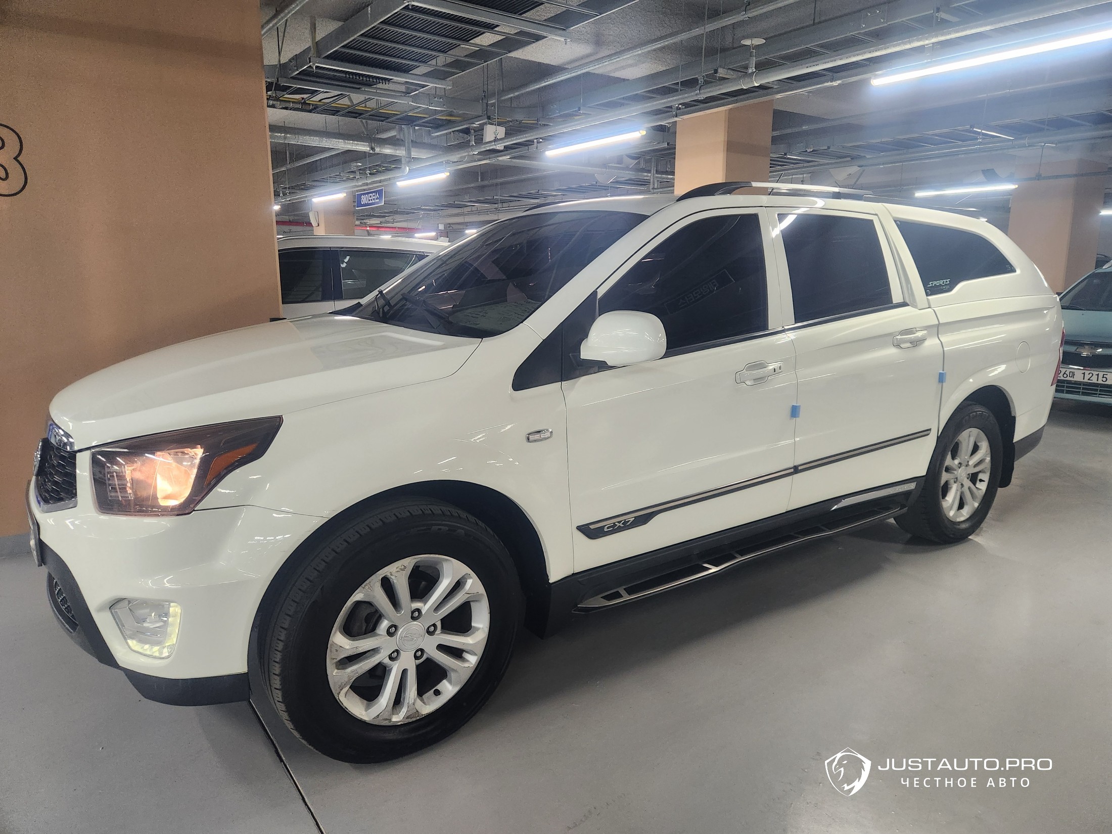 Автомобиль KG_Mobility_Ssangyong KORANDO