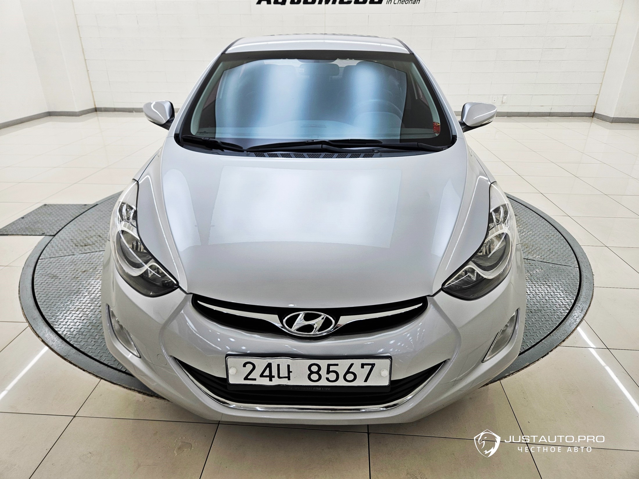 Автомобиль Hyundai AVANTE
