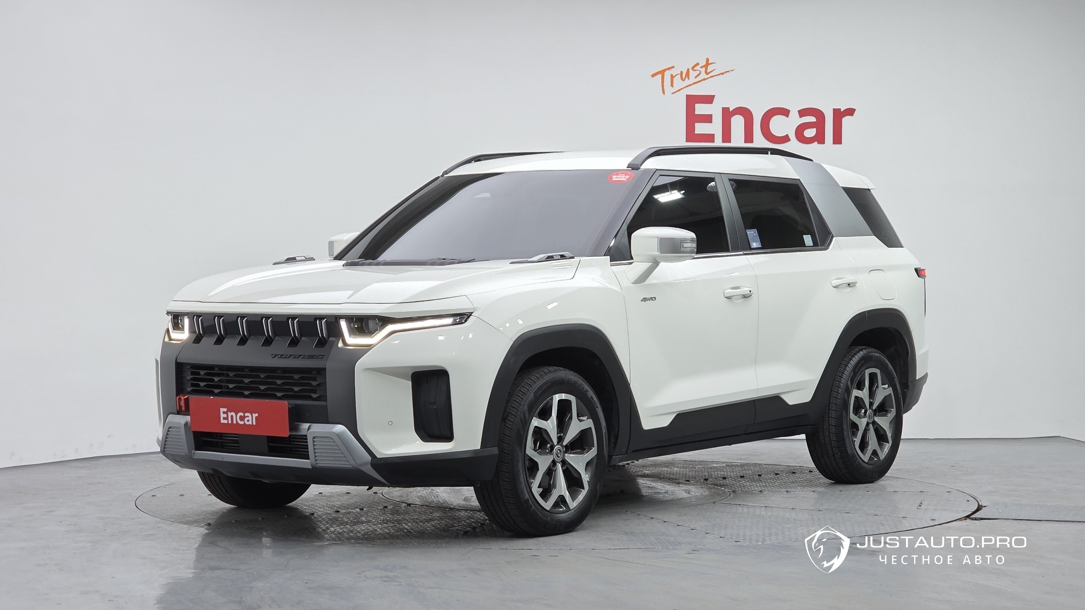 Автомобиль KG_Mobility_Ssangyong Torres