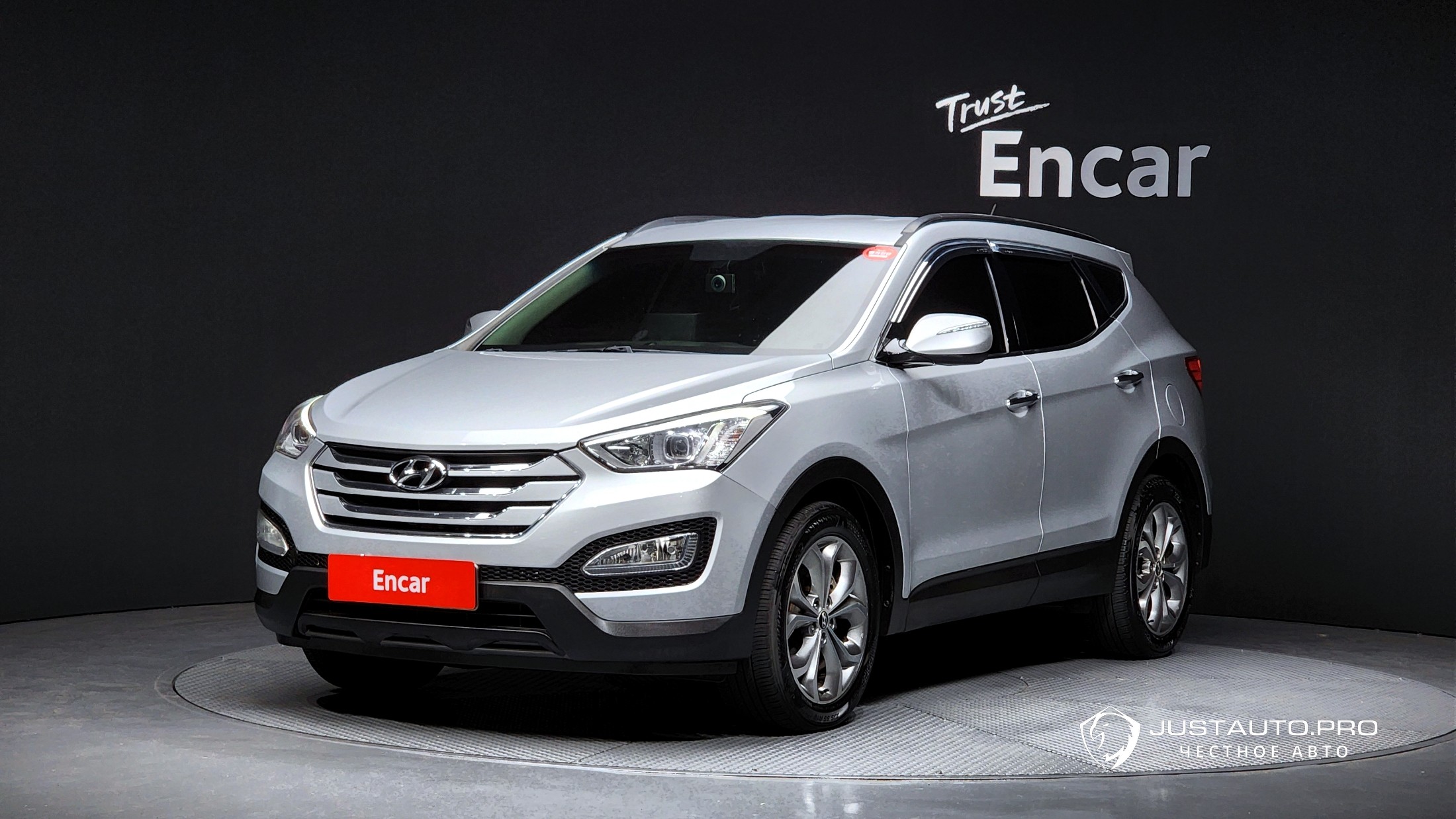 Автомобиль Hyundai Santafe