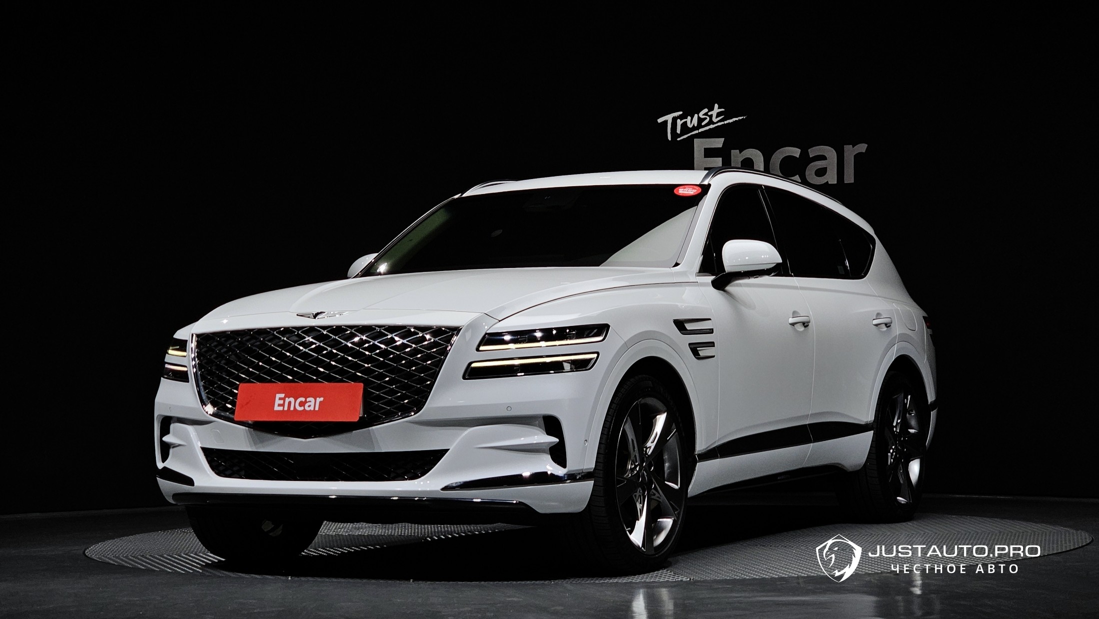 Автомобиль Genesis GV80